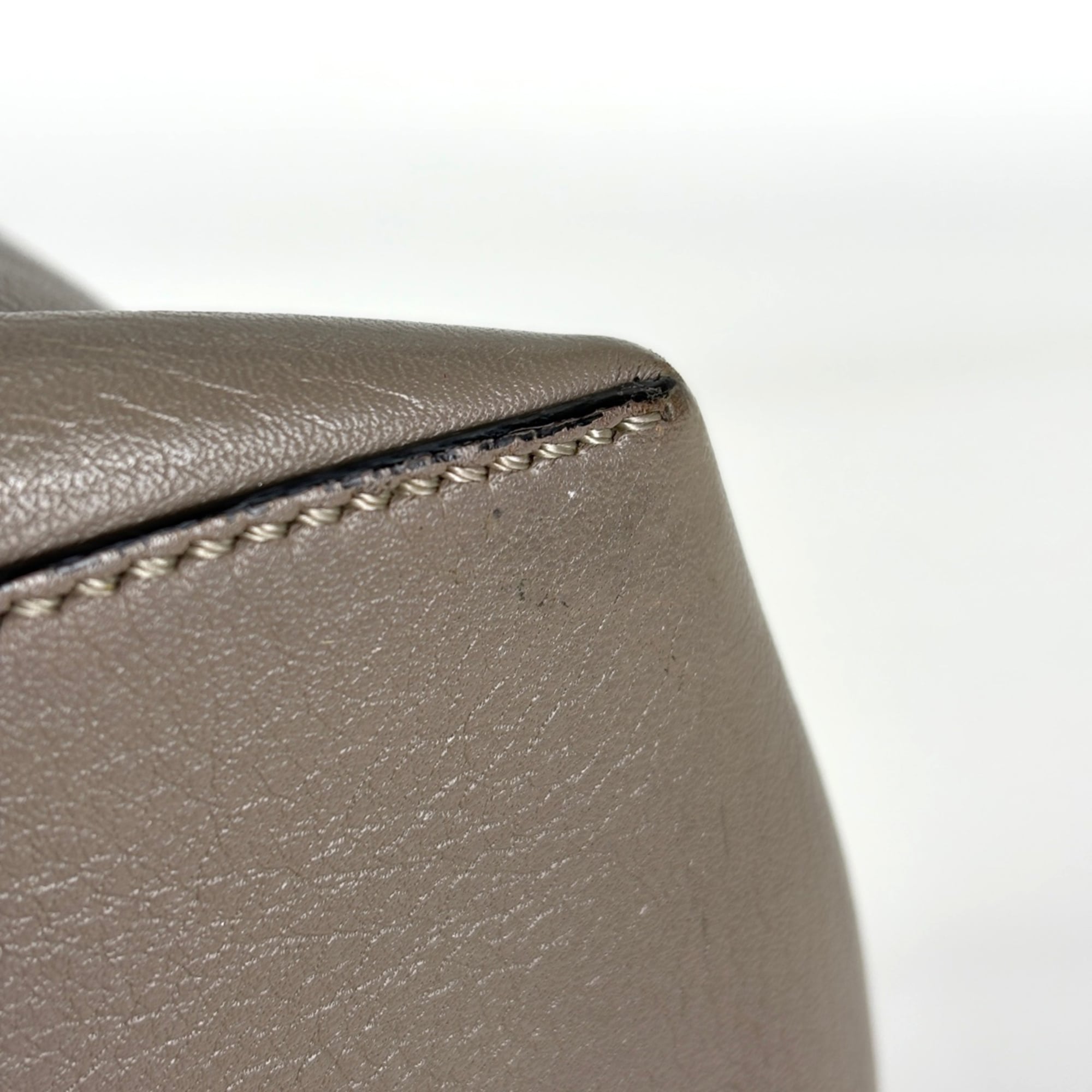 Fendi Gray Leather Handbag Shoulder Bag (Pre-Owned)