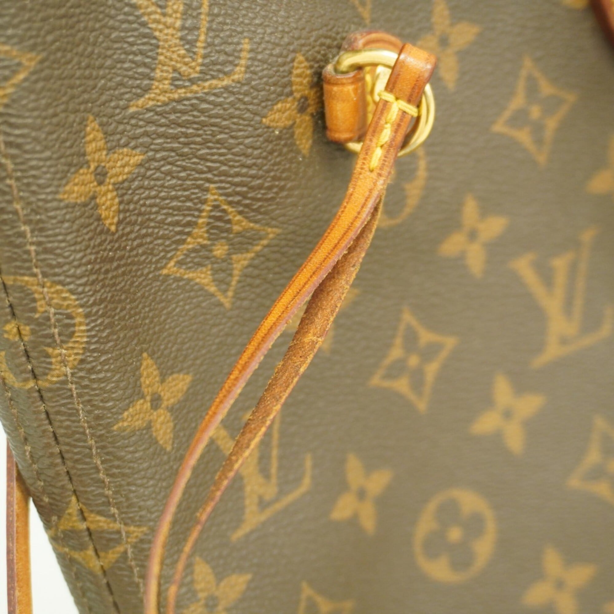 Louis Vuitton Brown Tote Bag (Pre-Owned)