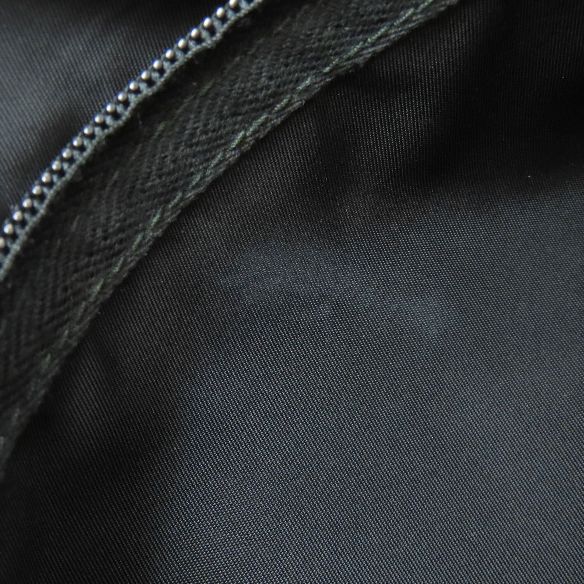 Prada Black Nylon Shoulder Bag (Pre-Owned)