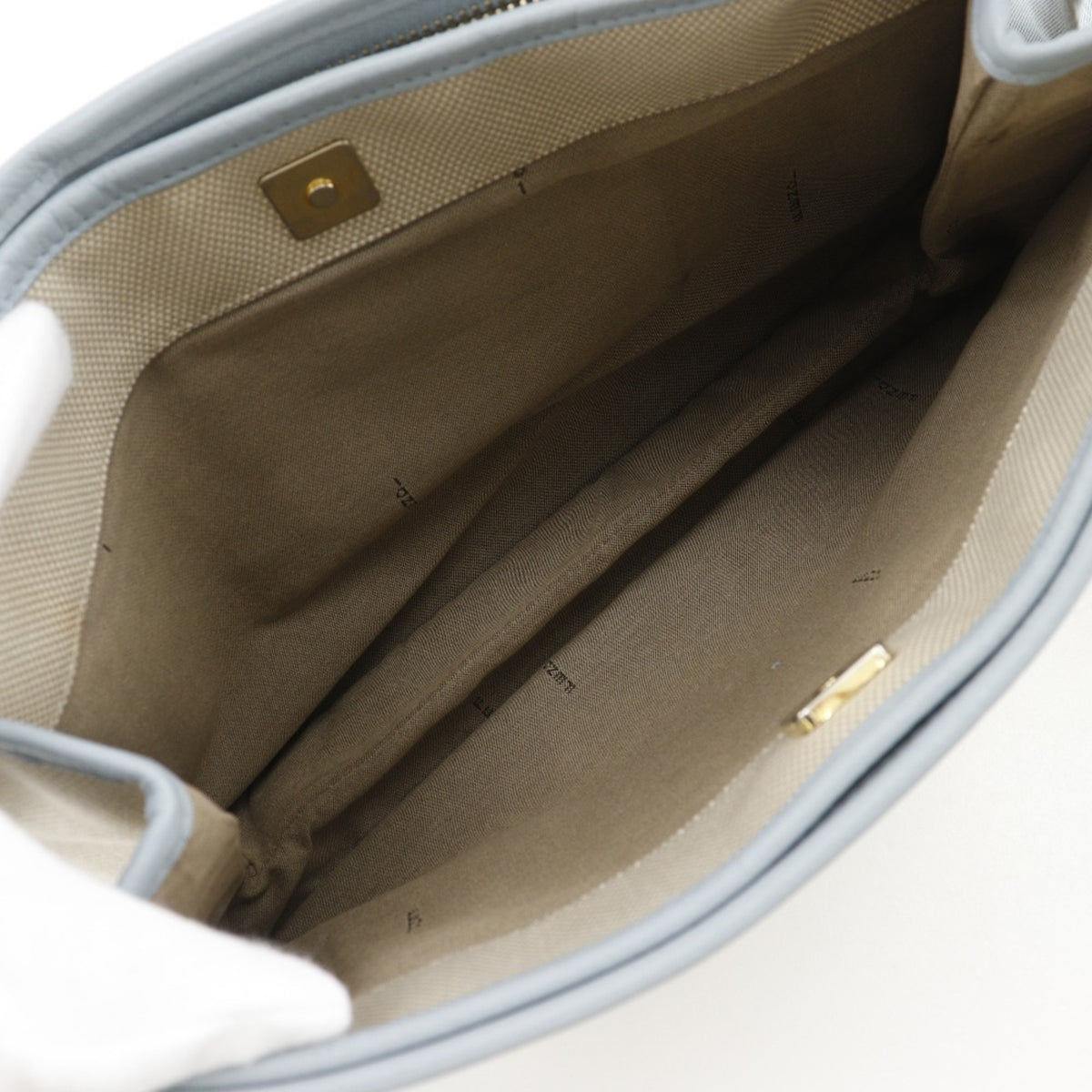 Fendi Beige Canvas Shoulder Bag (Pre-Owned)