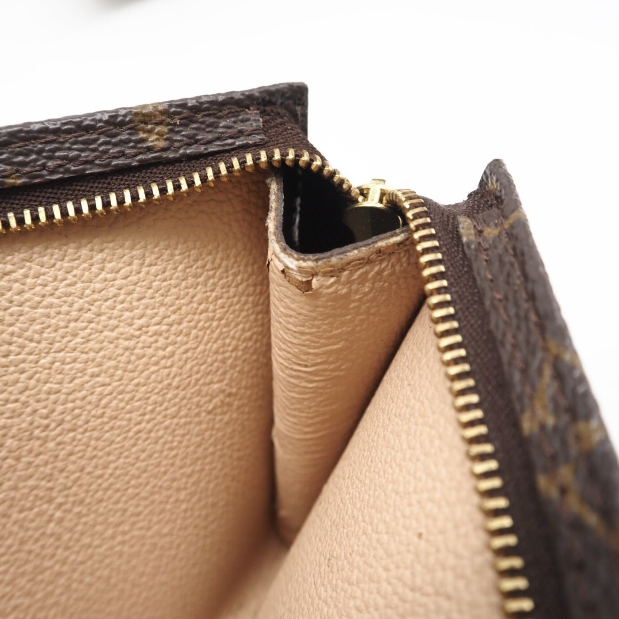 Louis Vuitton Monogram Brown Coated Canvas Leather Handbag (Pre-Owned)