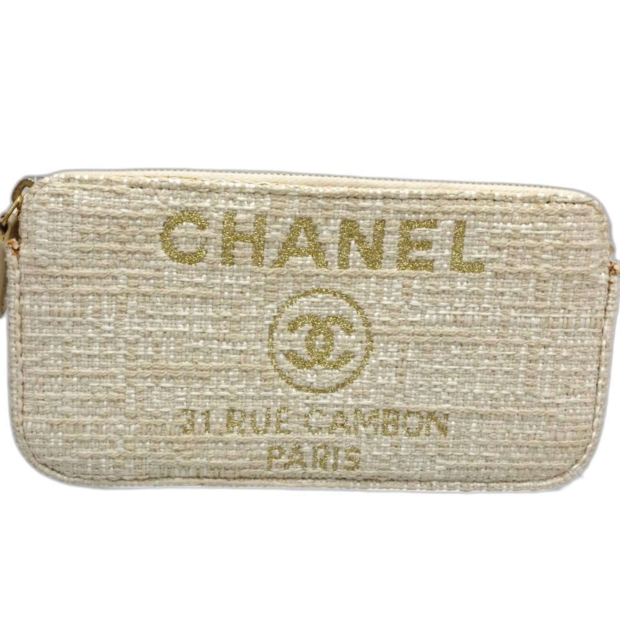 Chanel Beige Canvas Shoulder Bag (Pre-Owned)