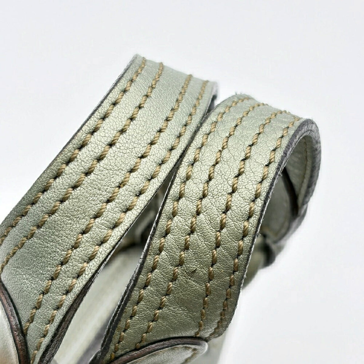Loewe Moss Green Leather Shoulder Bag (Pre-Owned)