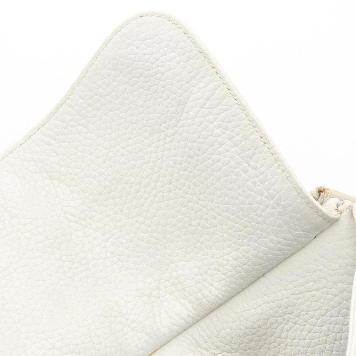 Loewe White Leather Handbag Shoulder Bag (Pre-Owned)