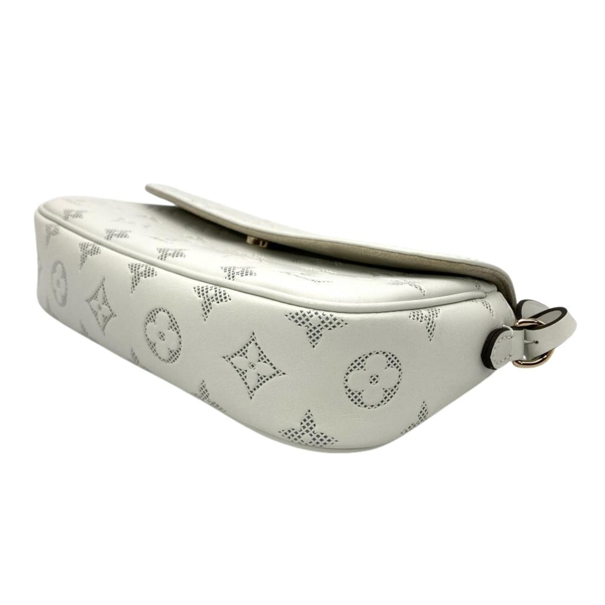 Louis Vuitton White Leather Shoulder Bag (Pre-Owned)