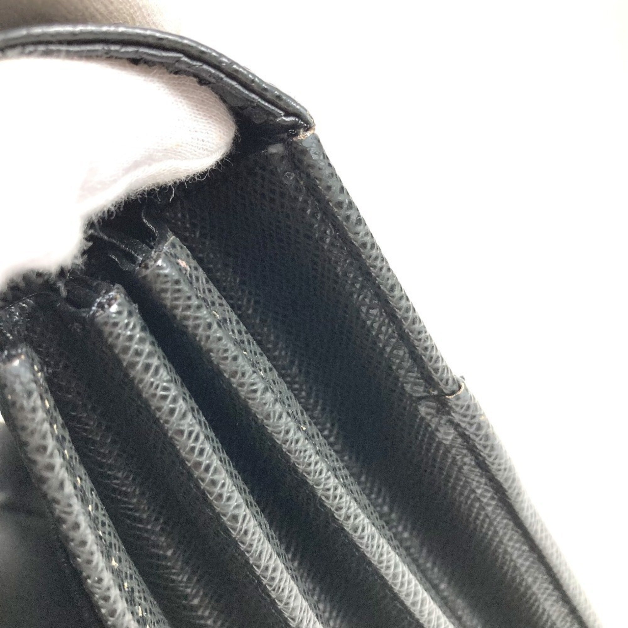 Louis Vuitton Ardoise Black Taiga Leather Briefcase Handbag (Pre-Owned)