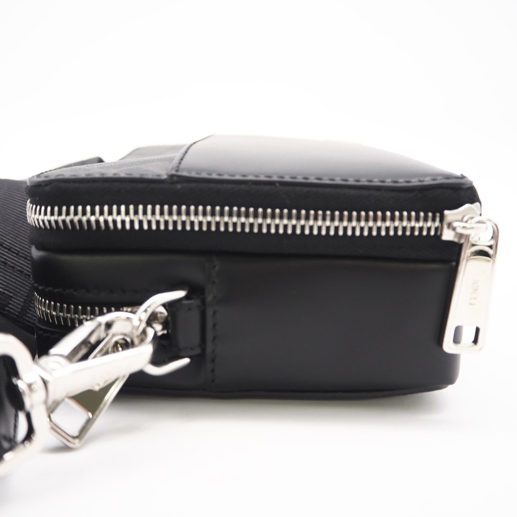 Fendi Black Gray Canvas Leather Pouch Shoulder Bag (Pre-Owned)