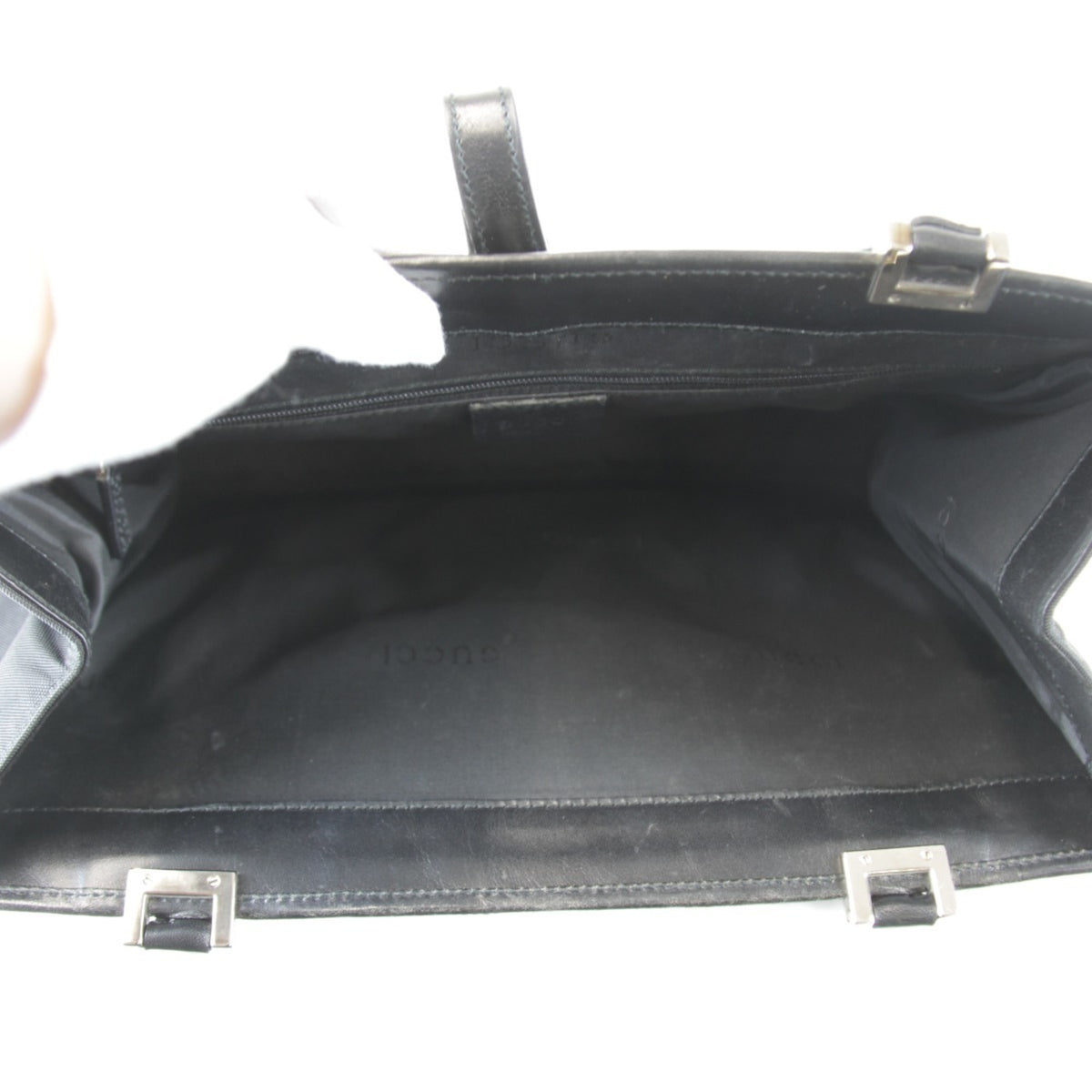 Gucci Black White Nylon Handbag (Pre-Owned)