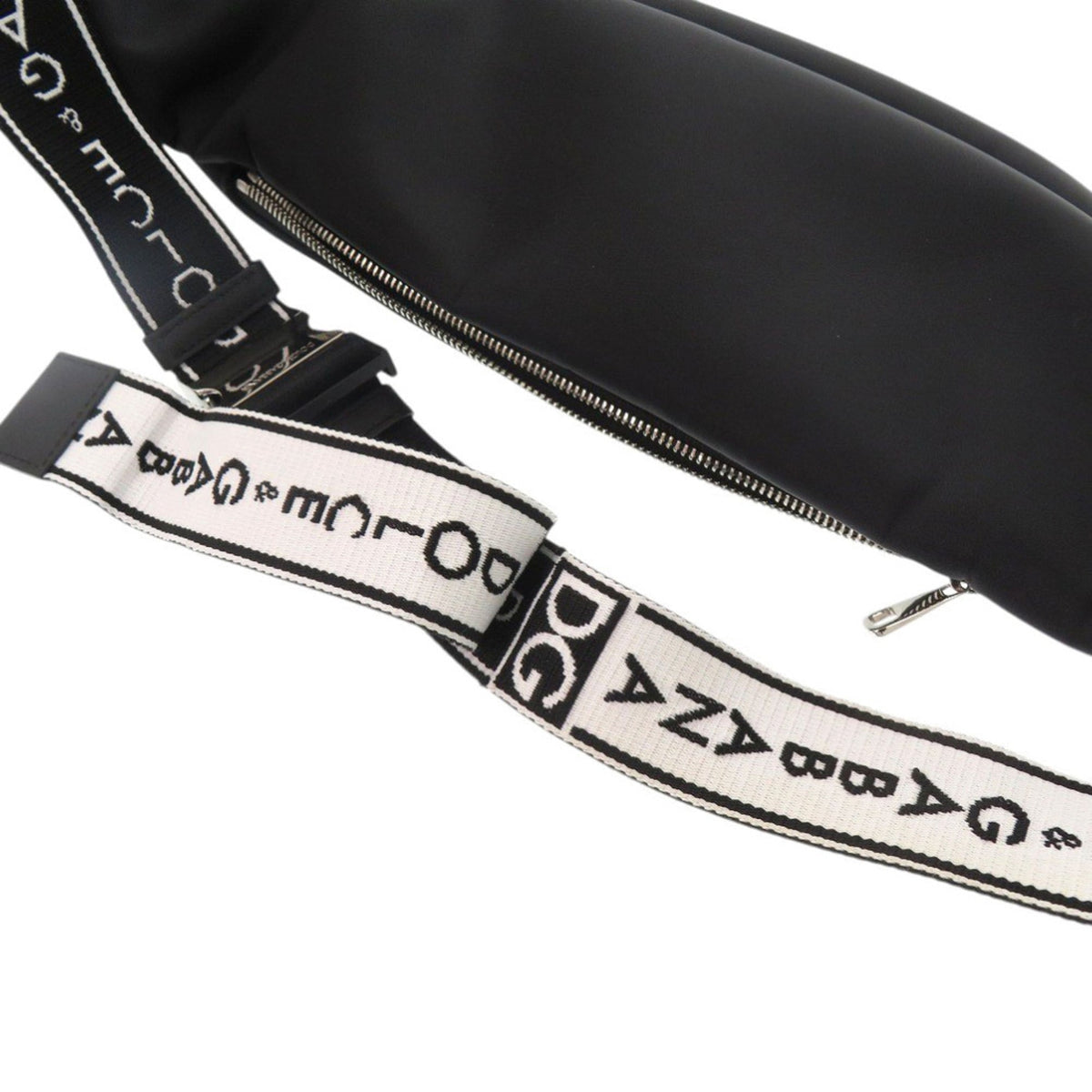 Dolce & Gabbana Black Nylon Fanny Pack (Pre-Owned)