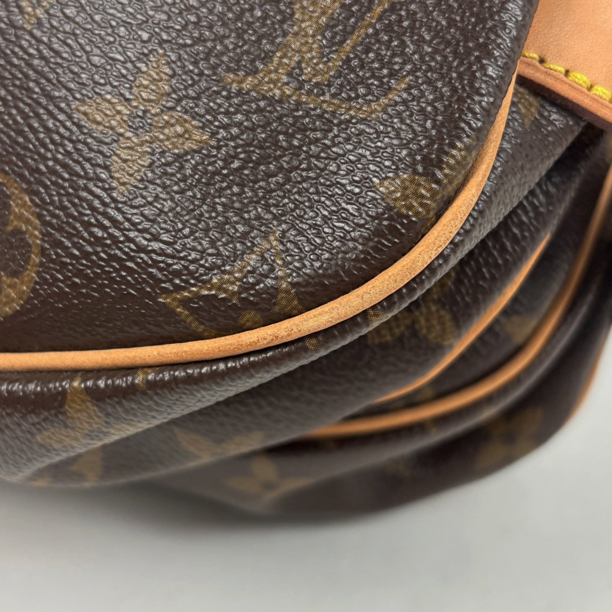 Louis Vuitton Brown Monogram Shoulder Bag (Pre-Owned)
