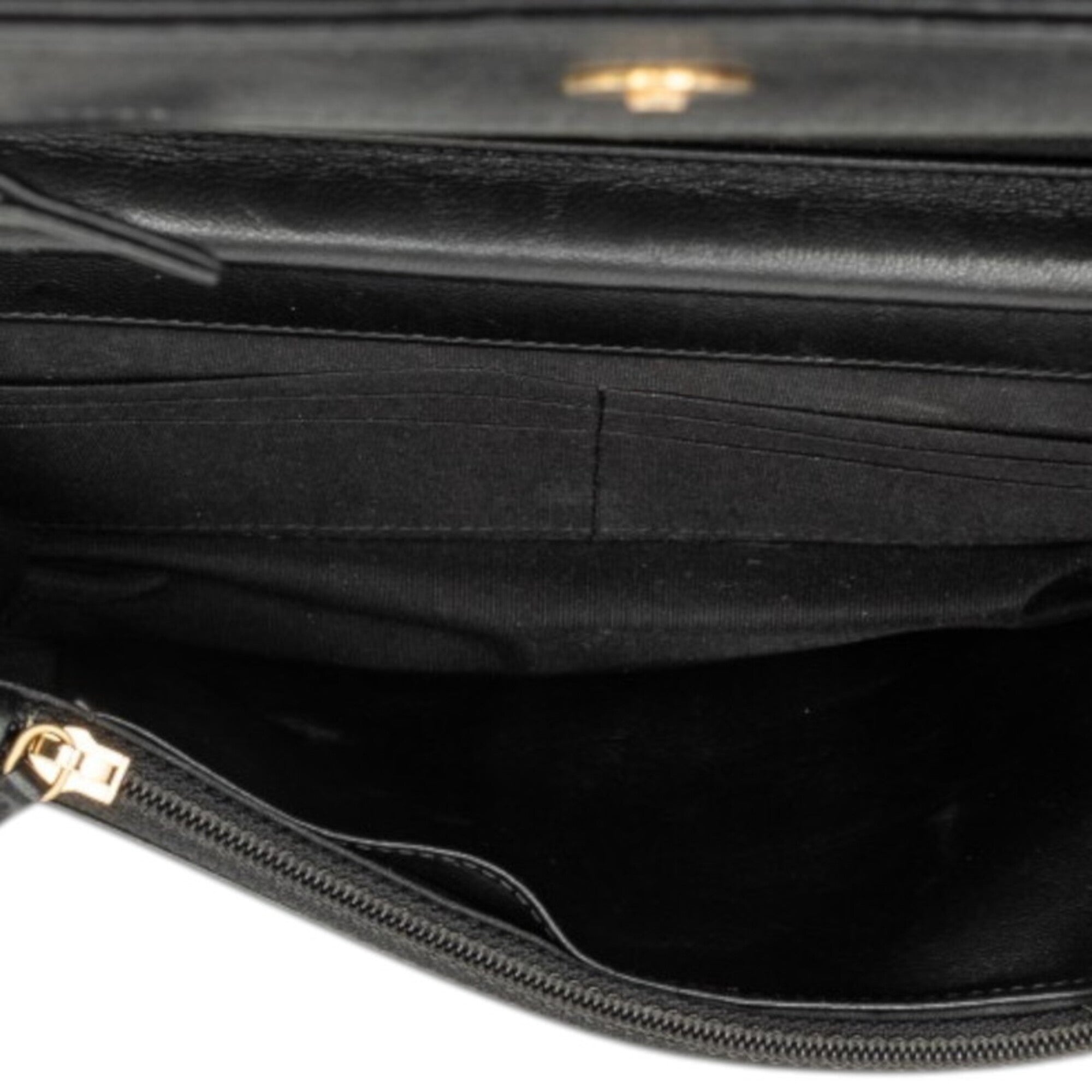 Chanel Boy Chanel Black Leather Chain/Shoulder Wallet (Pre-Owned)