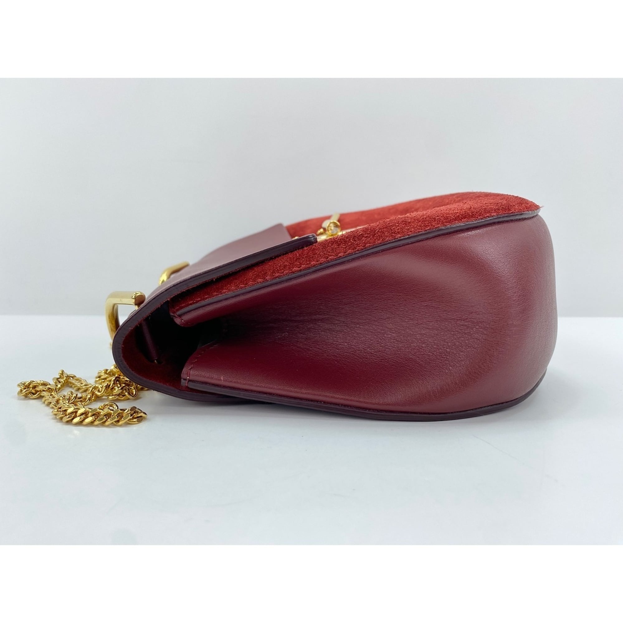 Chloé Red Color Shoulder Bag (Pre-Owned)