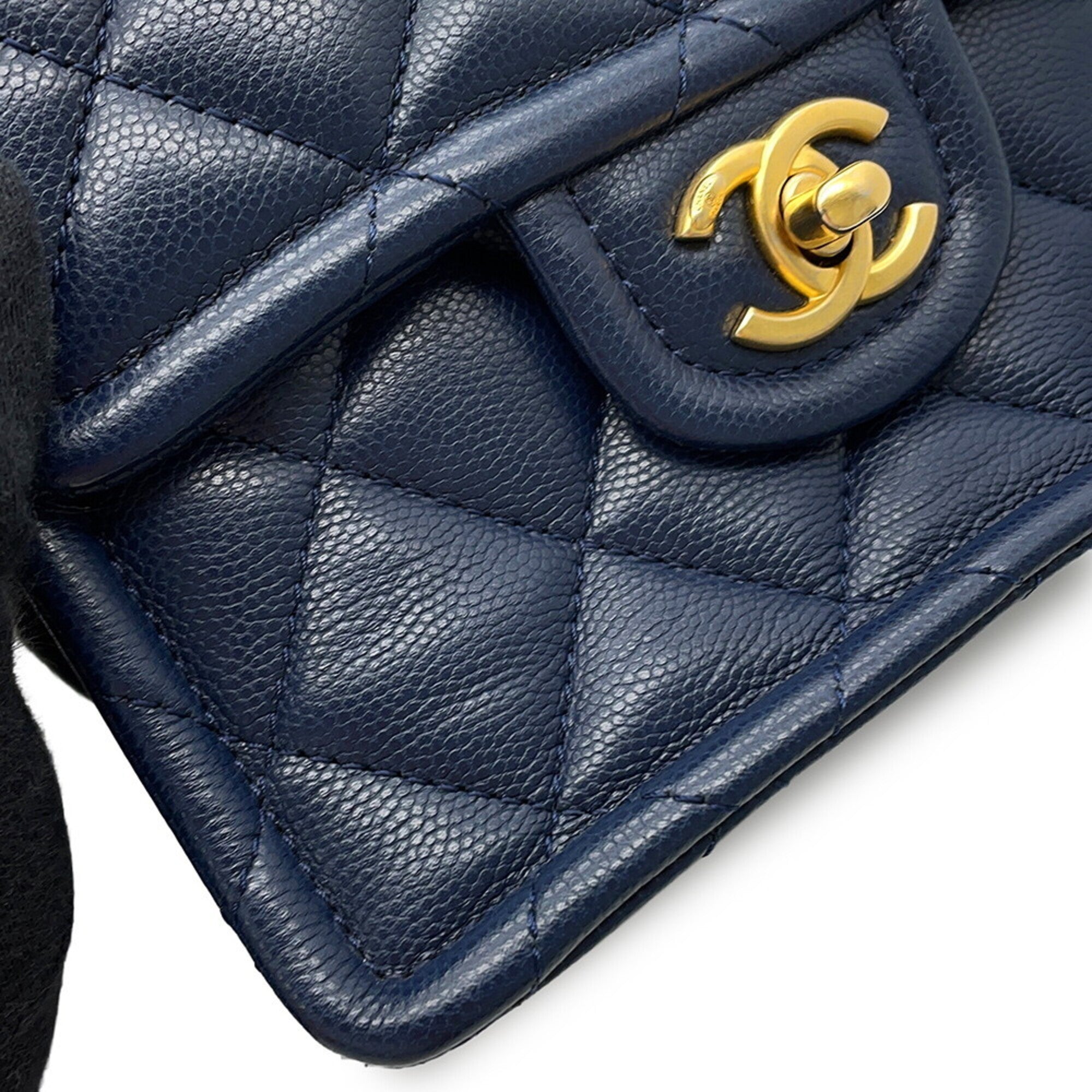 Chanel Matelasse Navy Grained Calfskin Handbag Shoulder Bag (Pre-Owned)