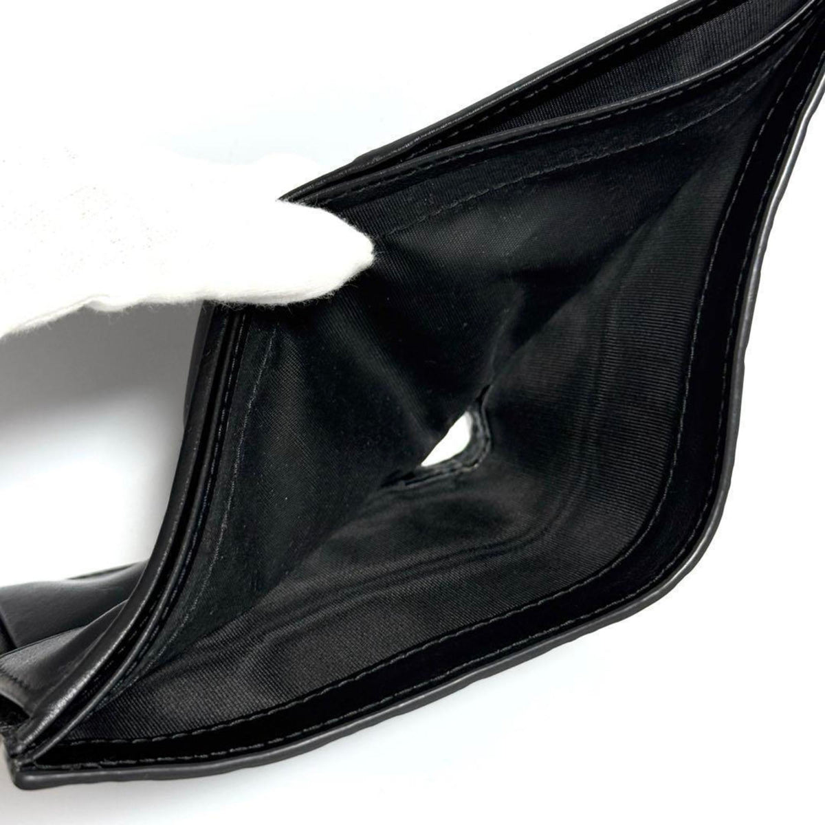 Prada Black Leather Wallet (Bi-Fold) (Pre-Owned)