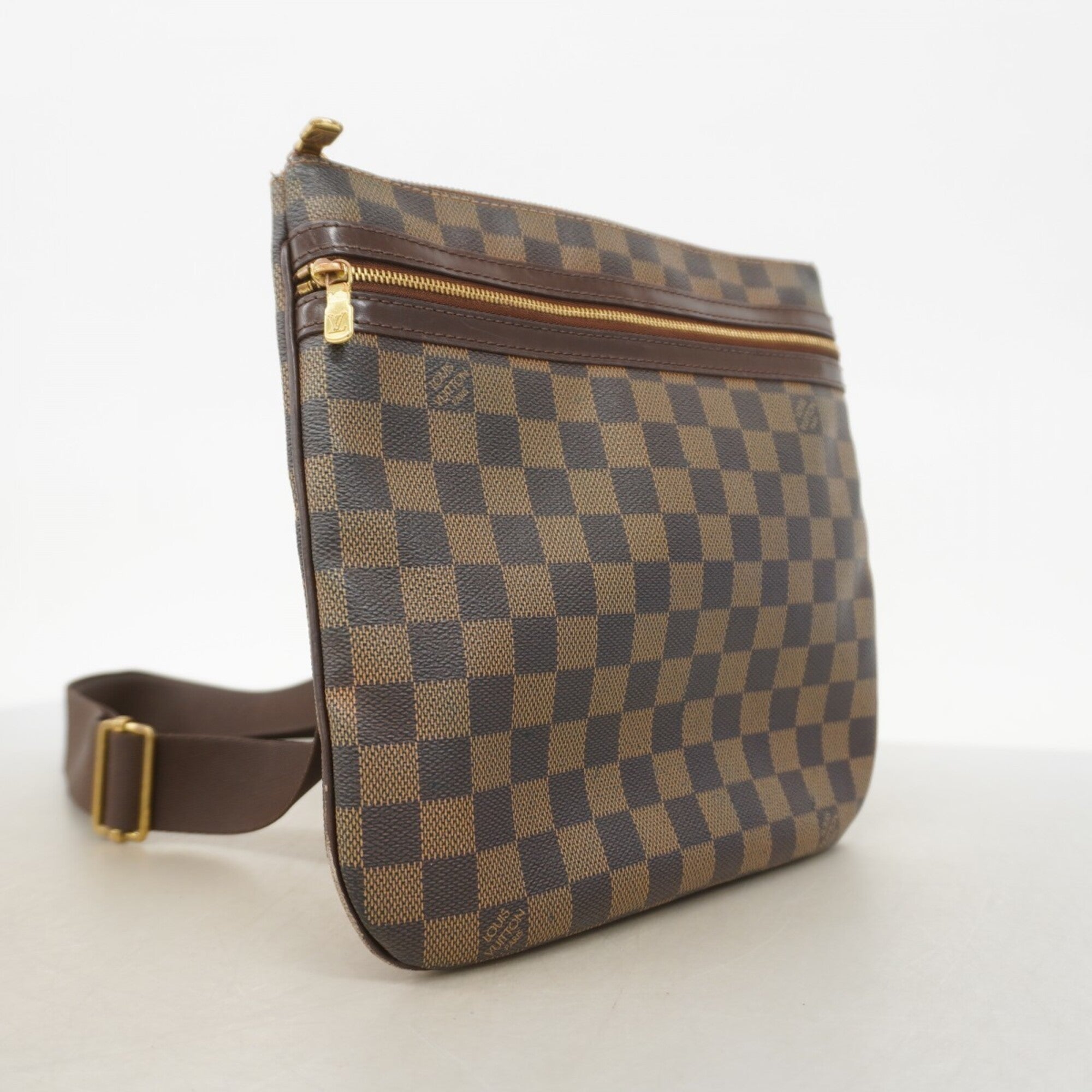Louis Vuitton Ebene Shoulder Bag (Pre-Owned)