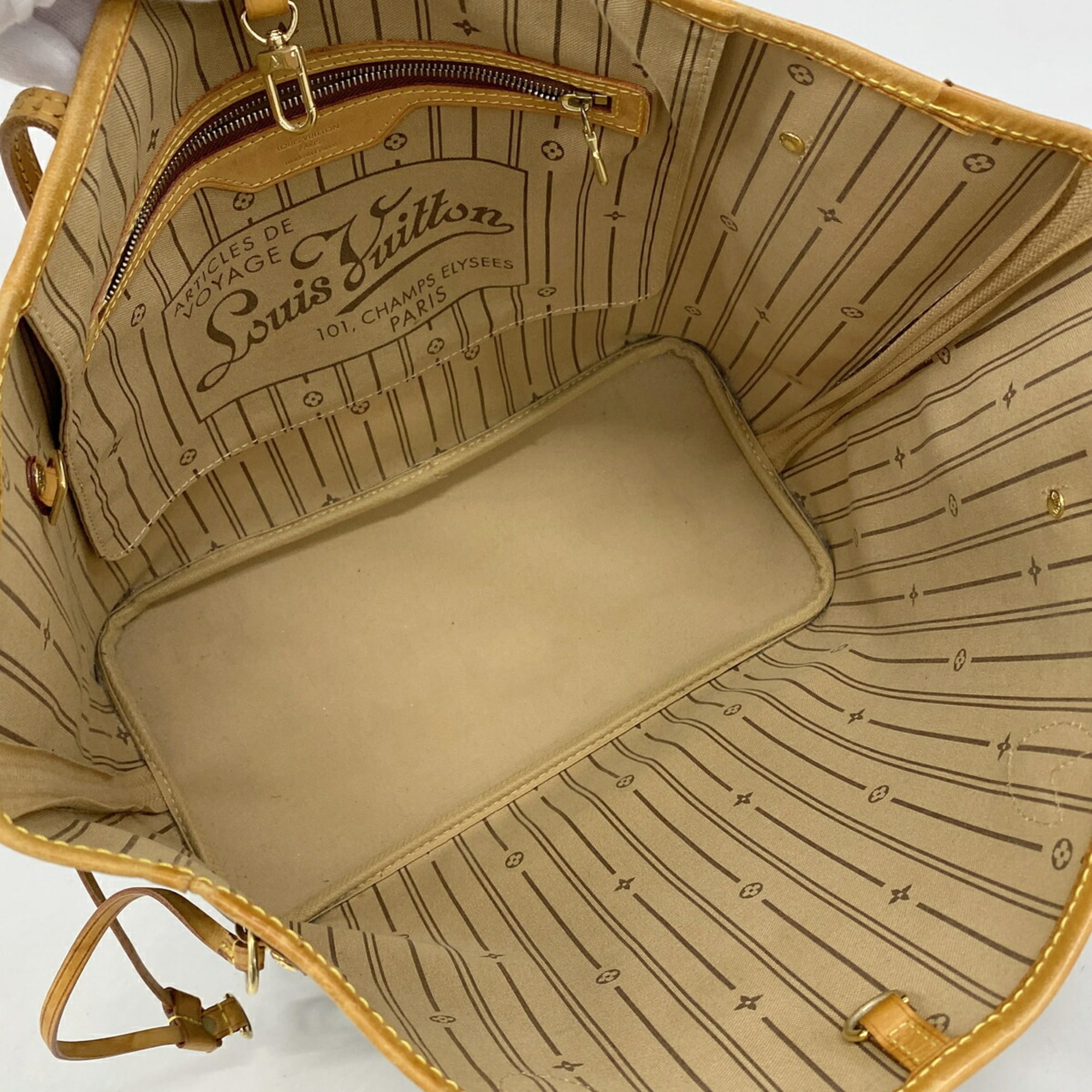 Louis Vuitton Brown Tote Bag (Pre-Owned)
