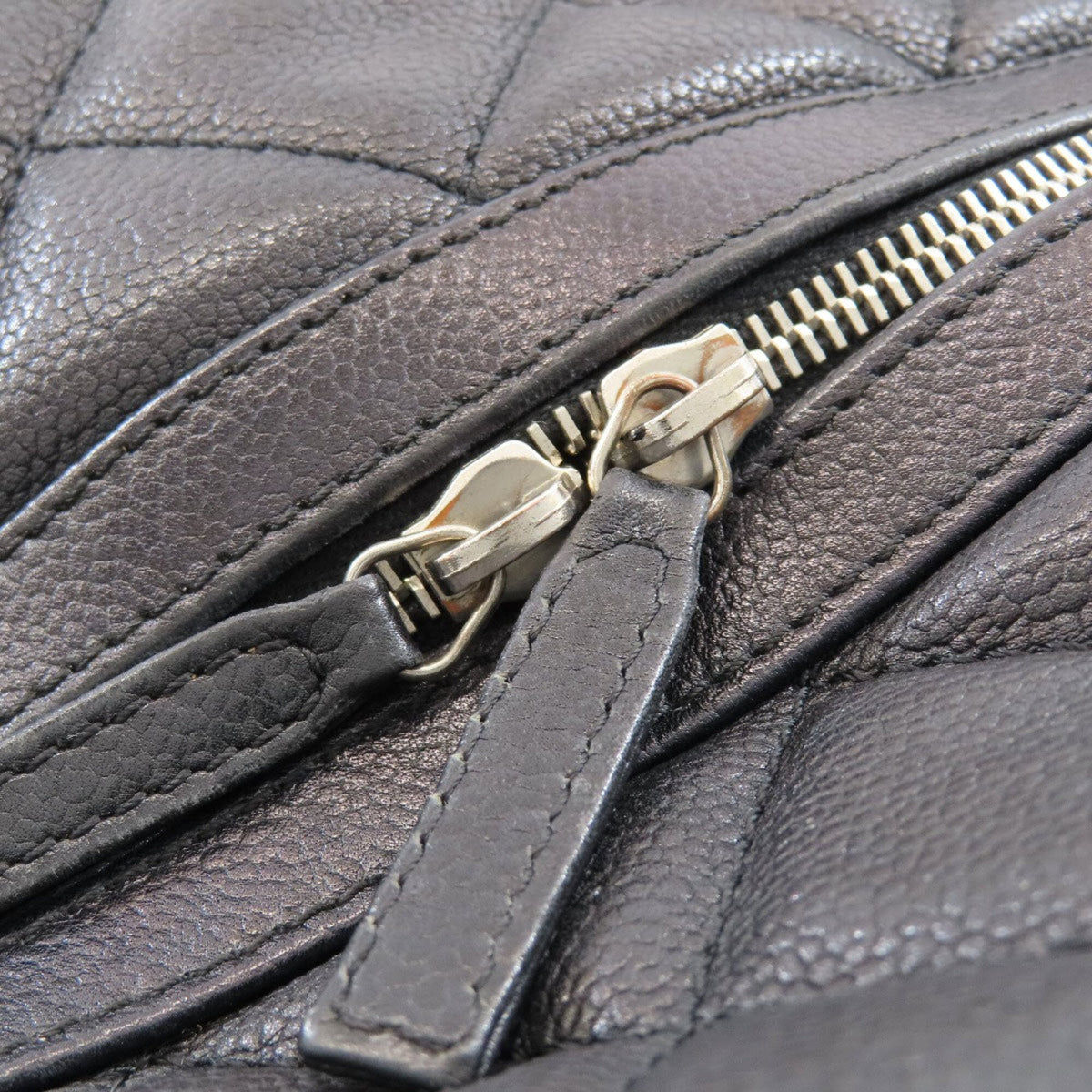 Chanel Matelasse Black Leather Tote Bag (Pre-Owned)