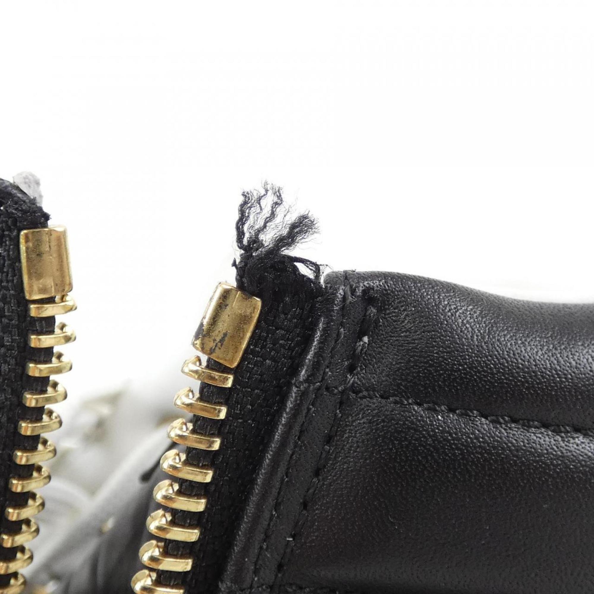 Louis Vuitton Black Sneakers (Pre-Owned)