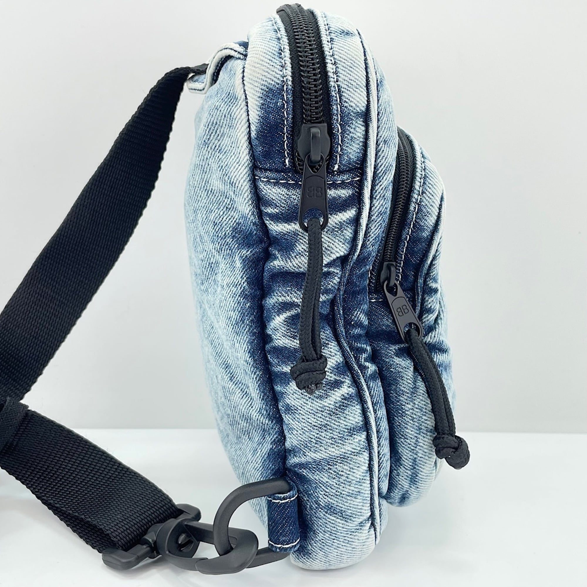 Balenciaga Blue Denim Shoulder Bag (Pre-Owned)