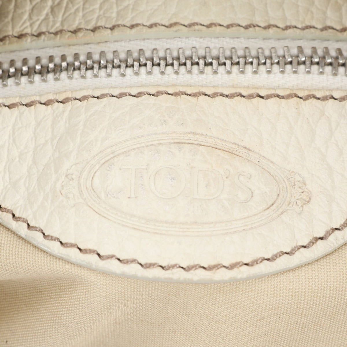 Tod's White Leather Handbag Shoulder Bag (Pre-Owned)