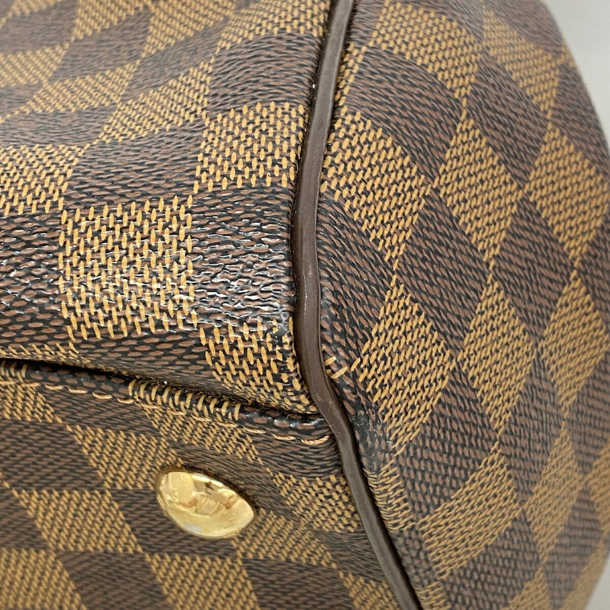 Louis Vuitton Ebene Handbag (Pre-Owned)