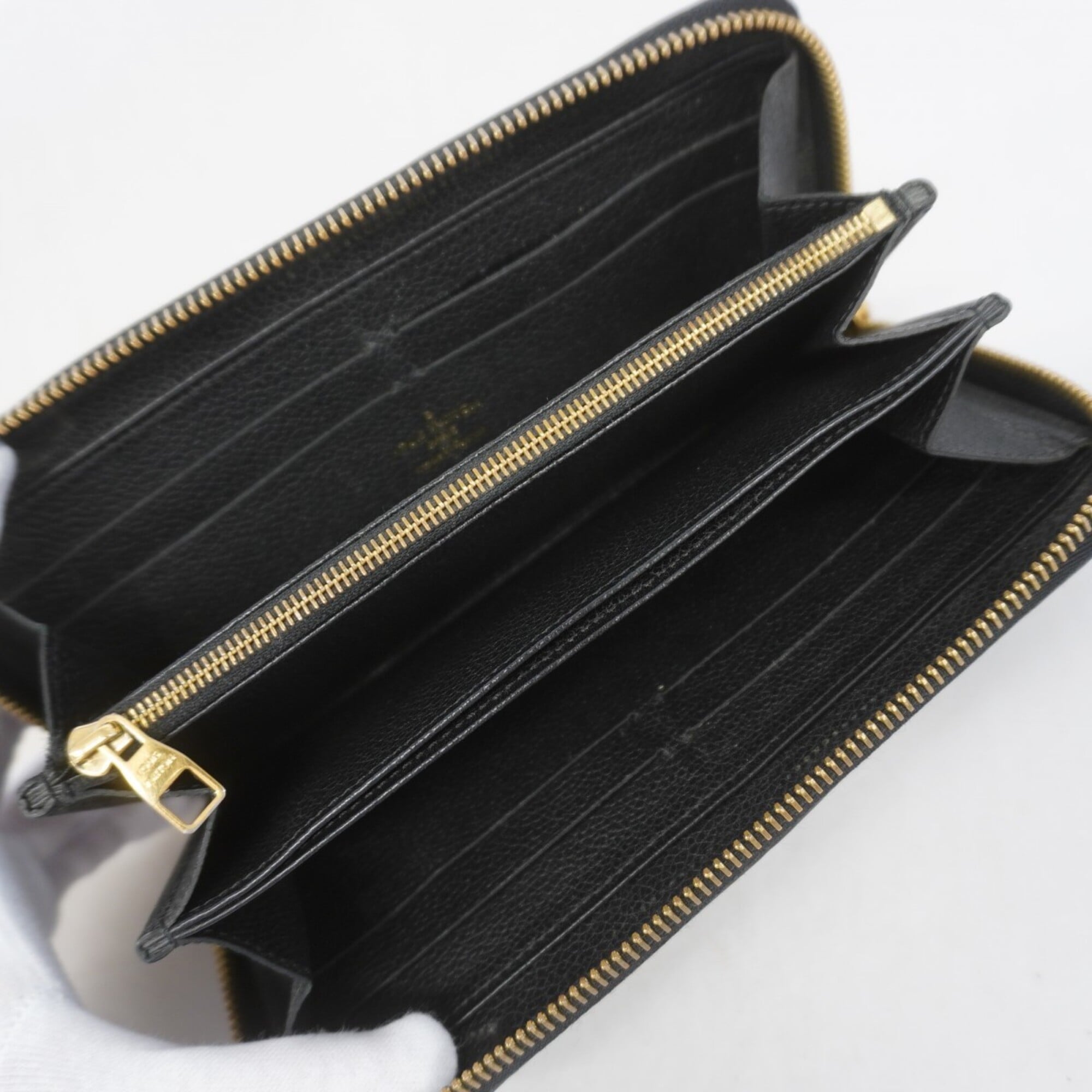 Louis Vuitton Noir Long Wallet (Bi-Fold) (Pre-Owned)