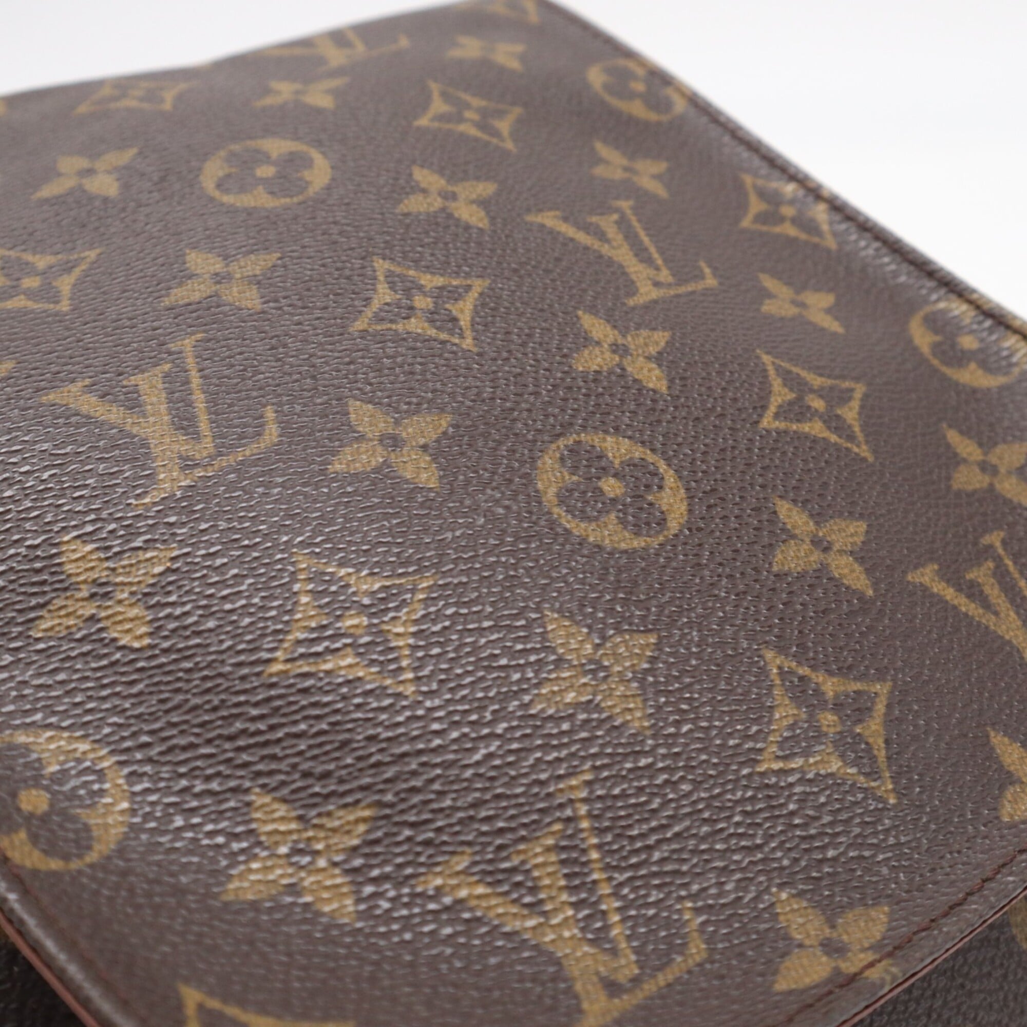 Louis Vuitton Beige Brown Monogram Coated Canvas Leather Shoulder Bag (Pre-Owned)