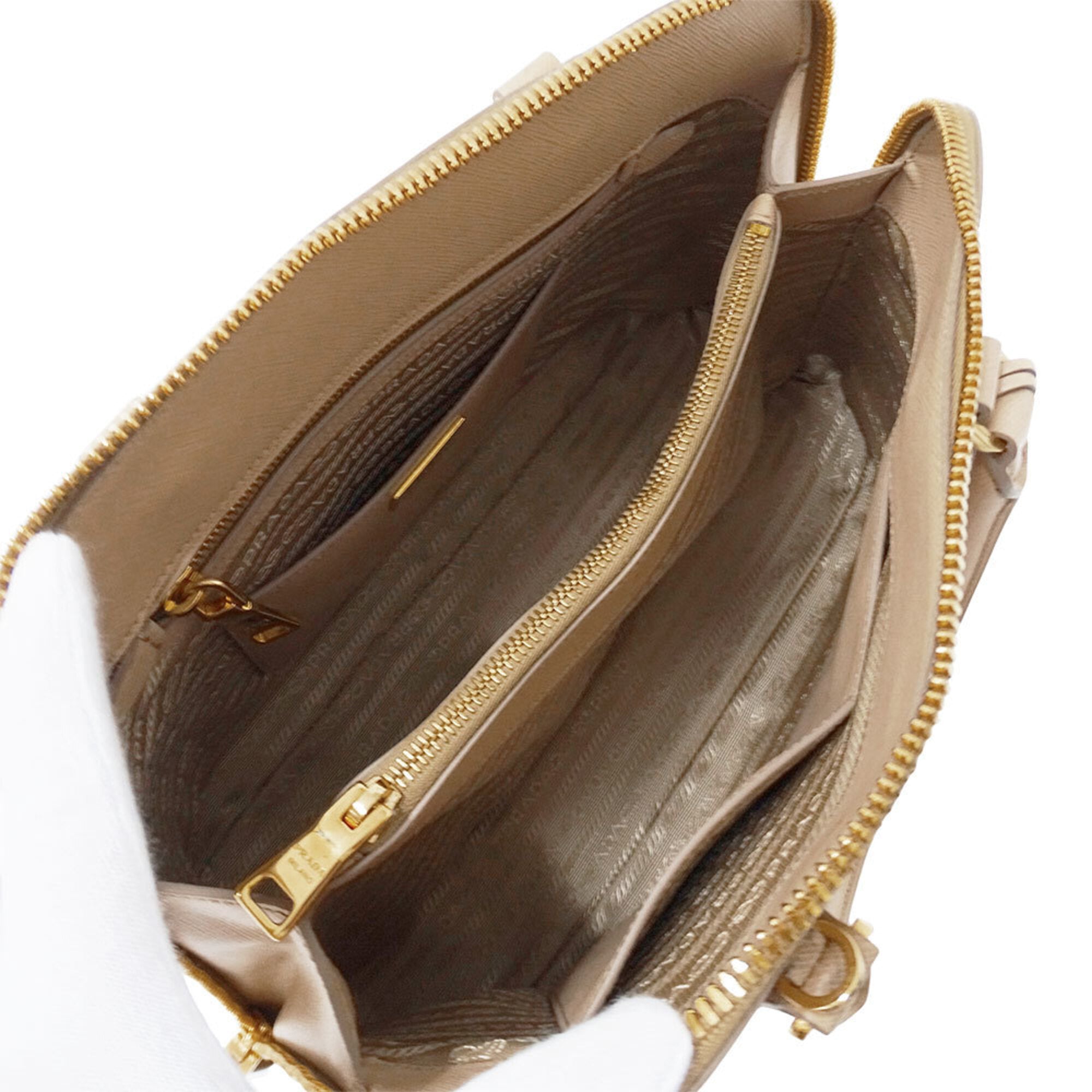Prada Beige Saffiano Triangle Handbag Shoulder Bag (Pre-Owned)
