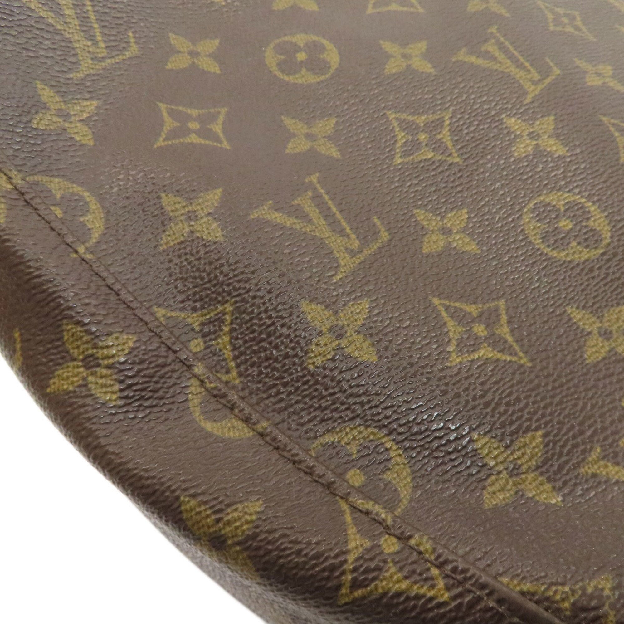 Louis Vuitton Brown Monogram Canvas Handbag (Pre-Owned)