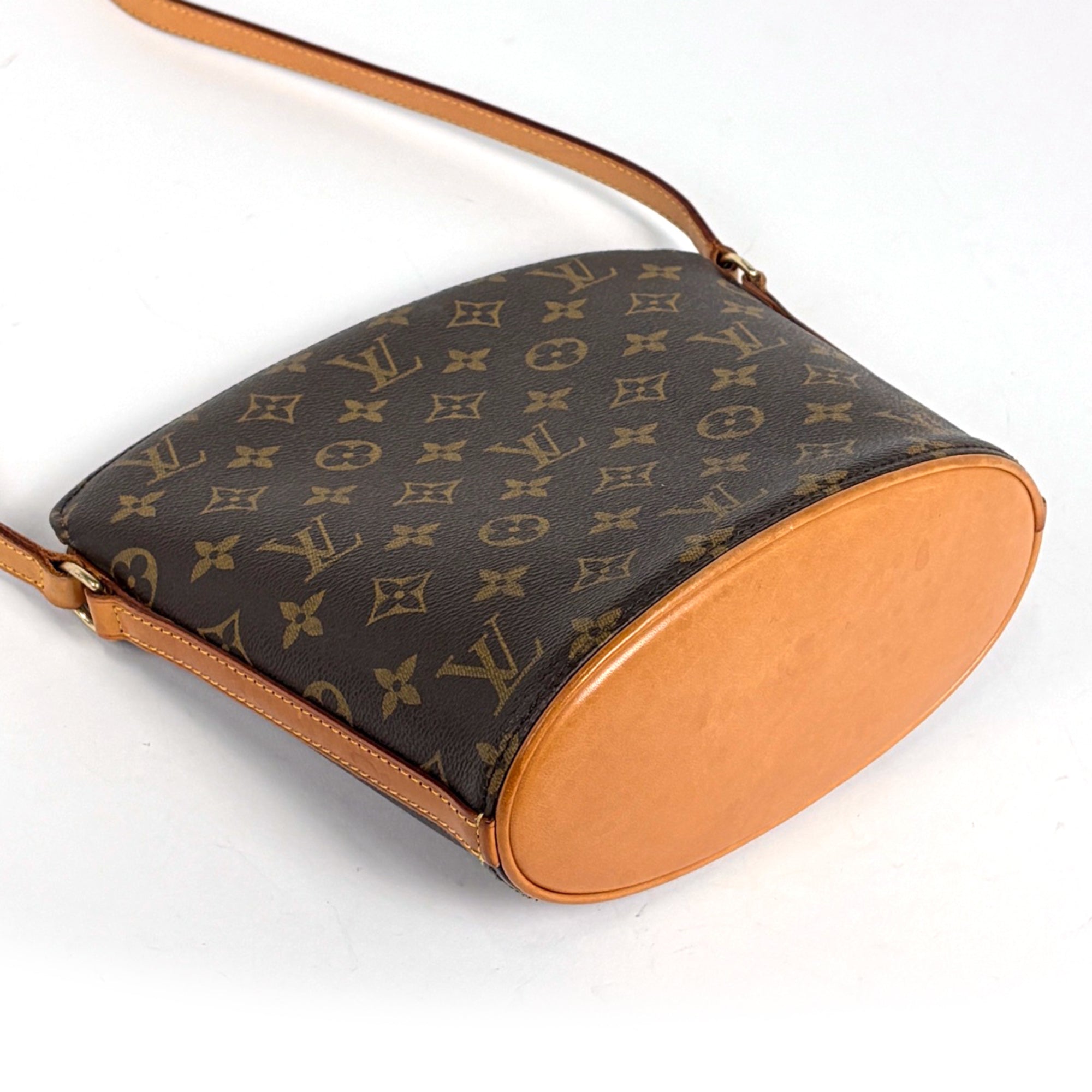 Louis Vuitton Brown Monogram Shoulder Bag (Pre-Owned)