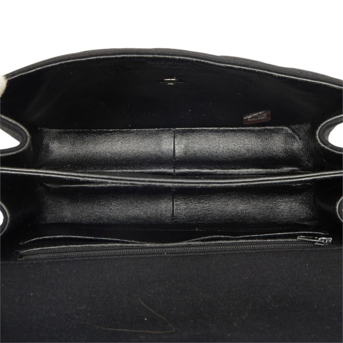 Chanel Black Canvas Shoulder Bag (Pre-Owned)