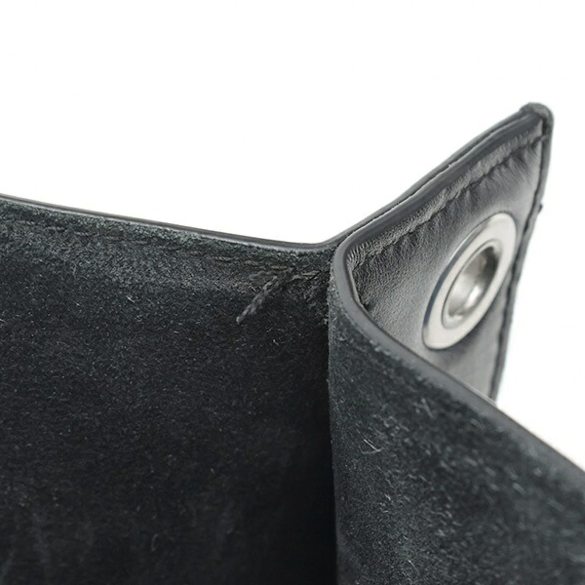 Bottega Veneta Black Leather Shoulder Bag (Pre-Owned)