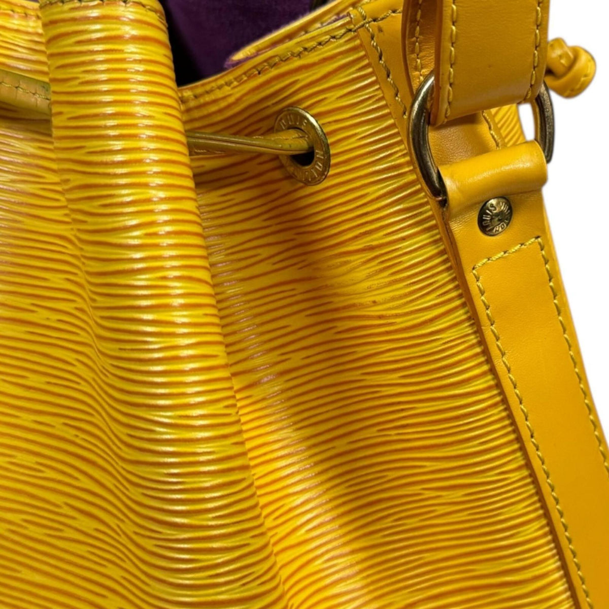 Louis Vuitton Epi Yellow Epi Leather Shoulder Bag (Pre-Owned)