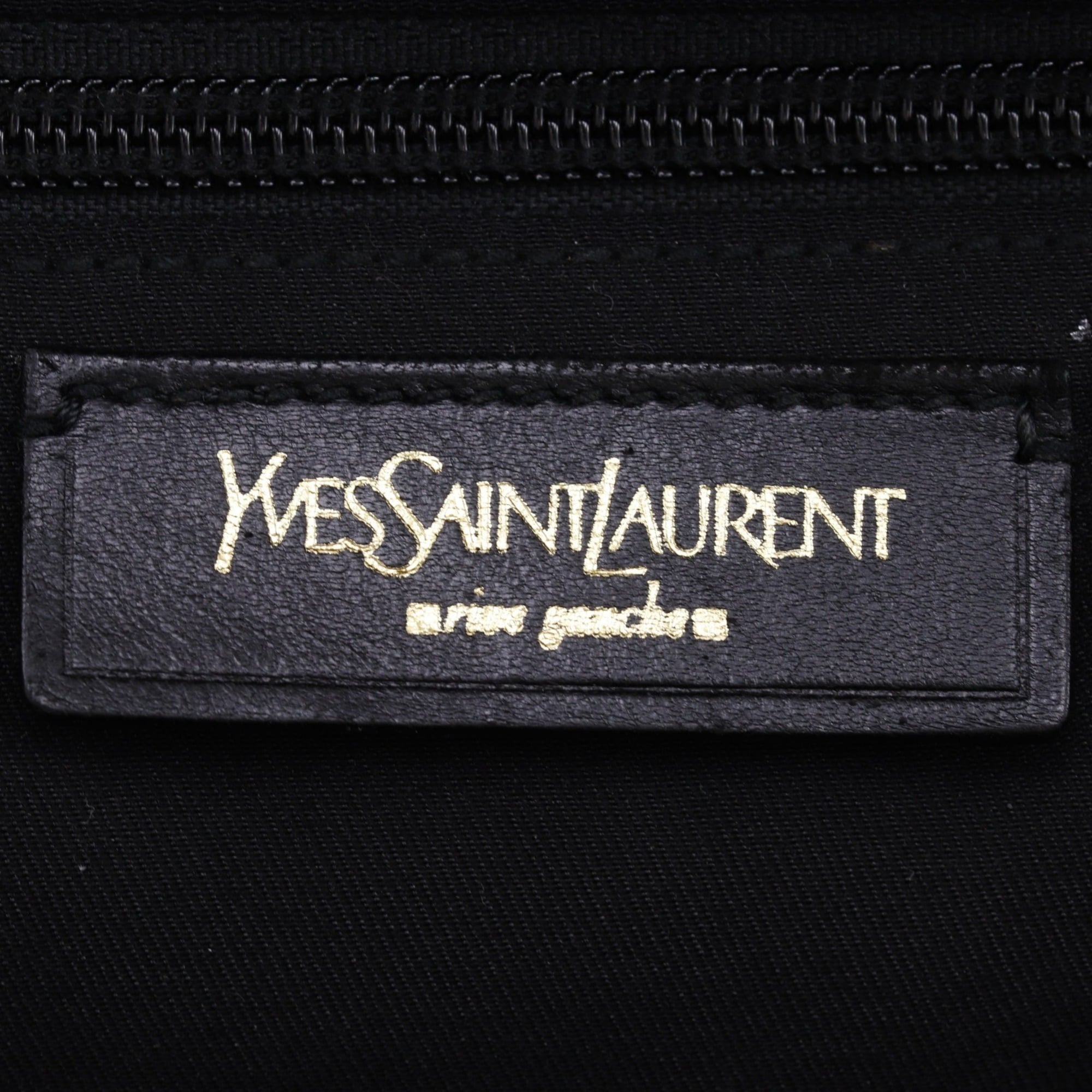 Yves Saint Laurent Black Leather Boston Bag (Pre-Owned)