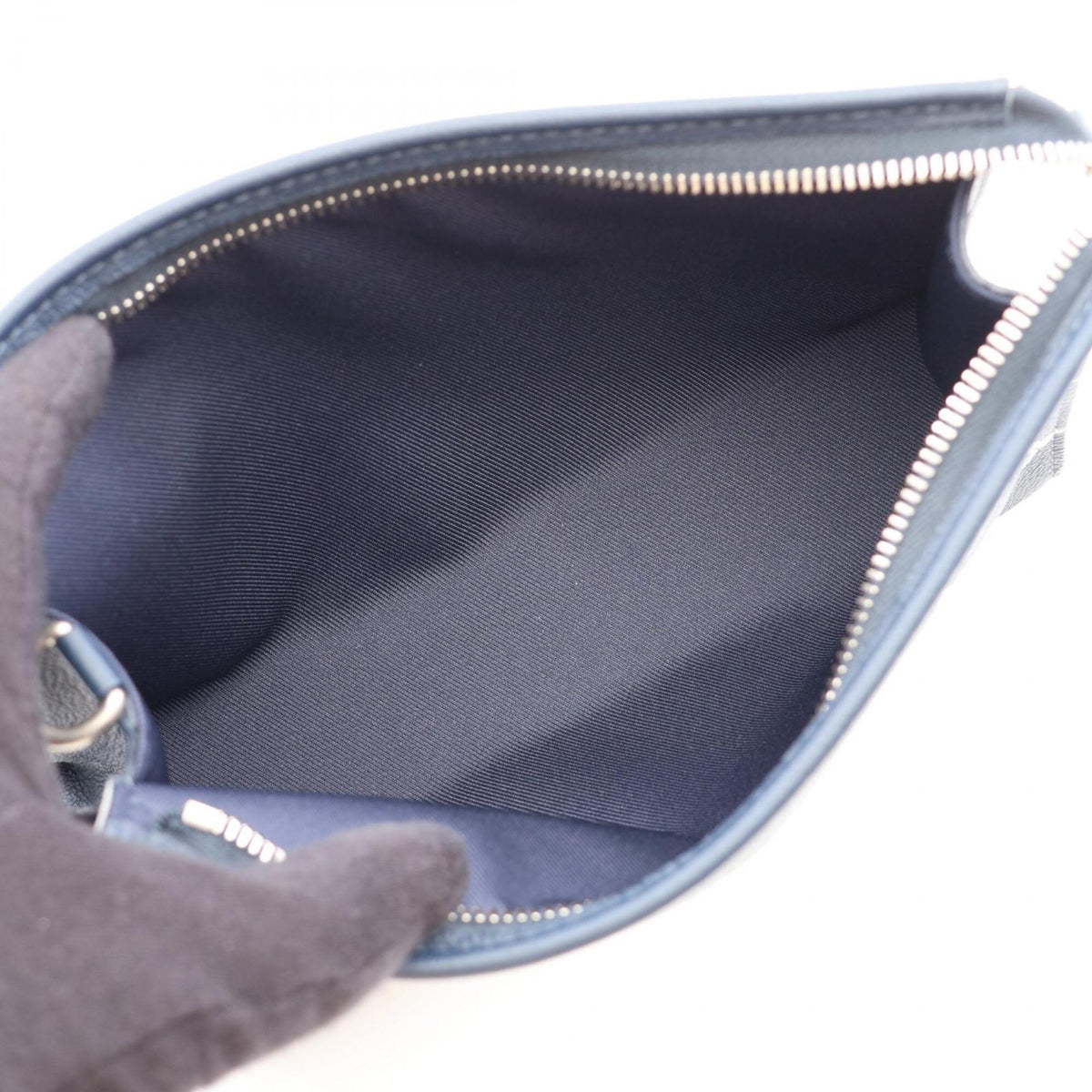 Louis Vuitton Navy Leather Handbag Pouch Shoulder Bag (Pre-Owned)