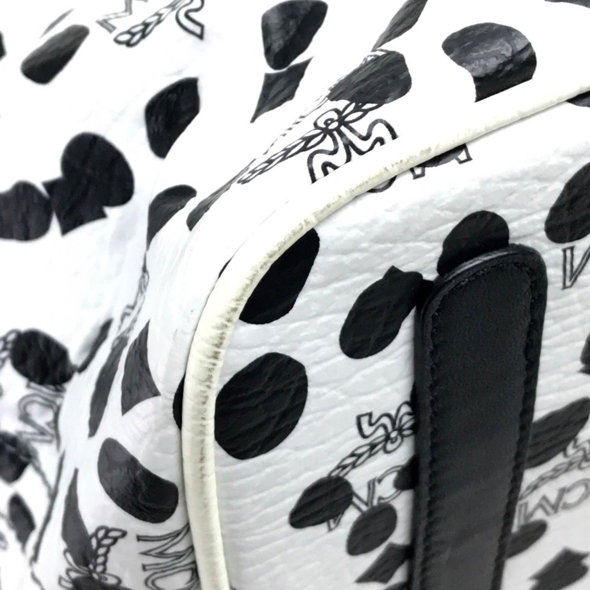 Mcm Black White Leather Shoulder Bag Tote Bag (Pre-Owned)