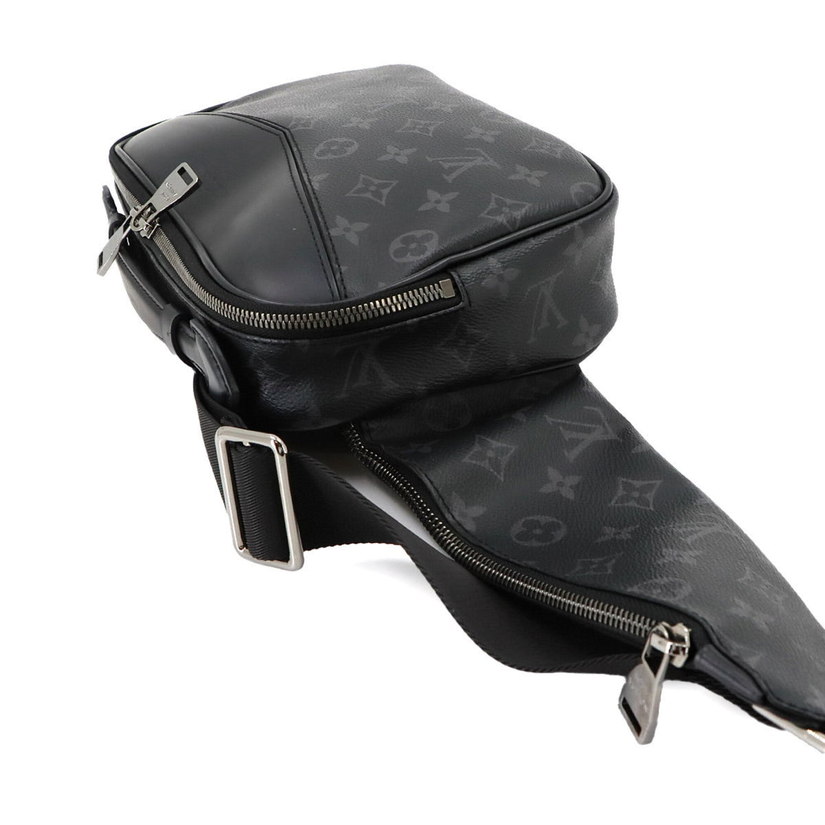 Louis Vuitton Monogram Eclipse Monogram Eclipse Handbag Sling Bag (Pre-Owned)