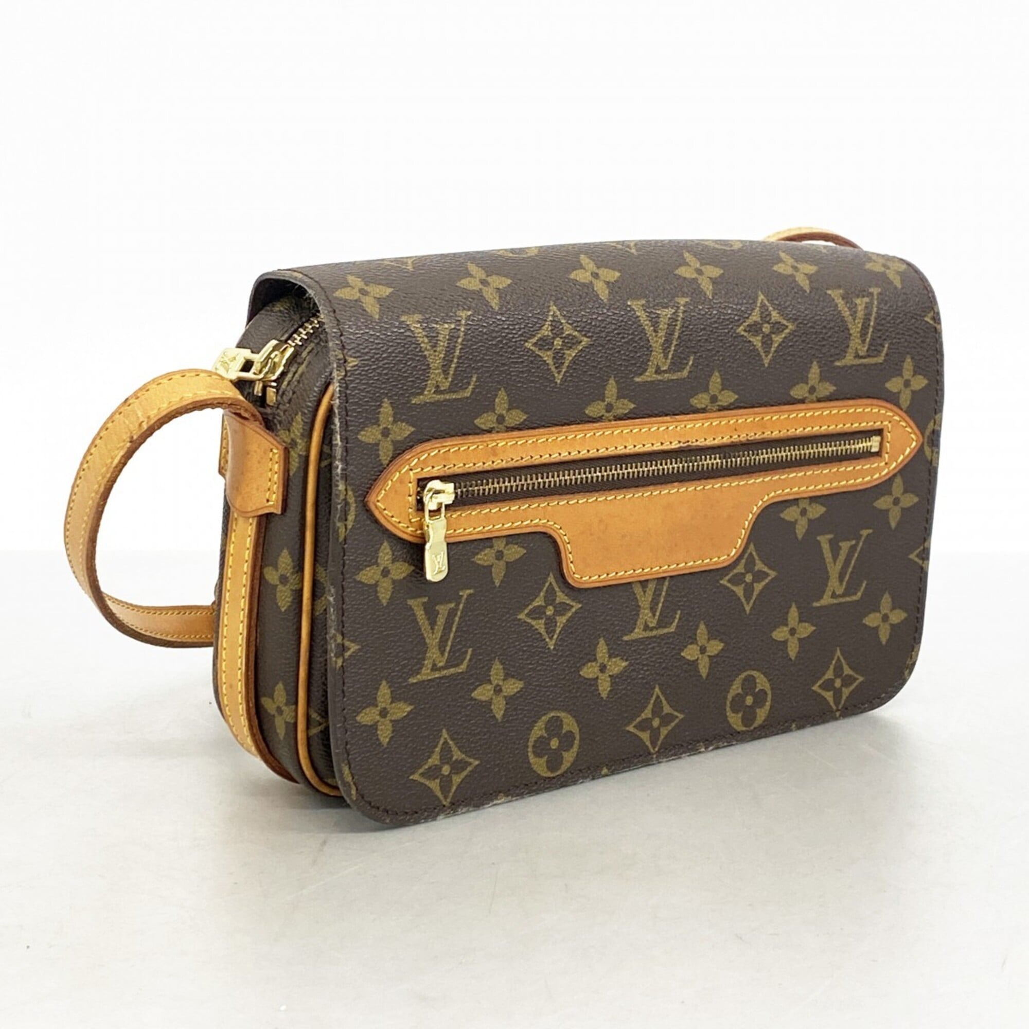 Louis Vuitton Brown Shoulder Bag (Pre-Owned)