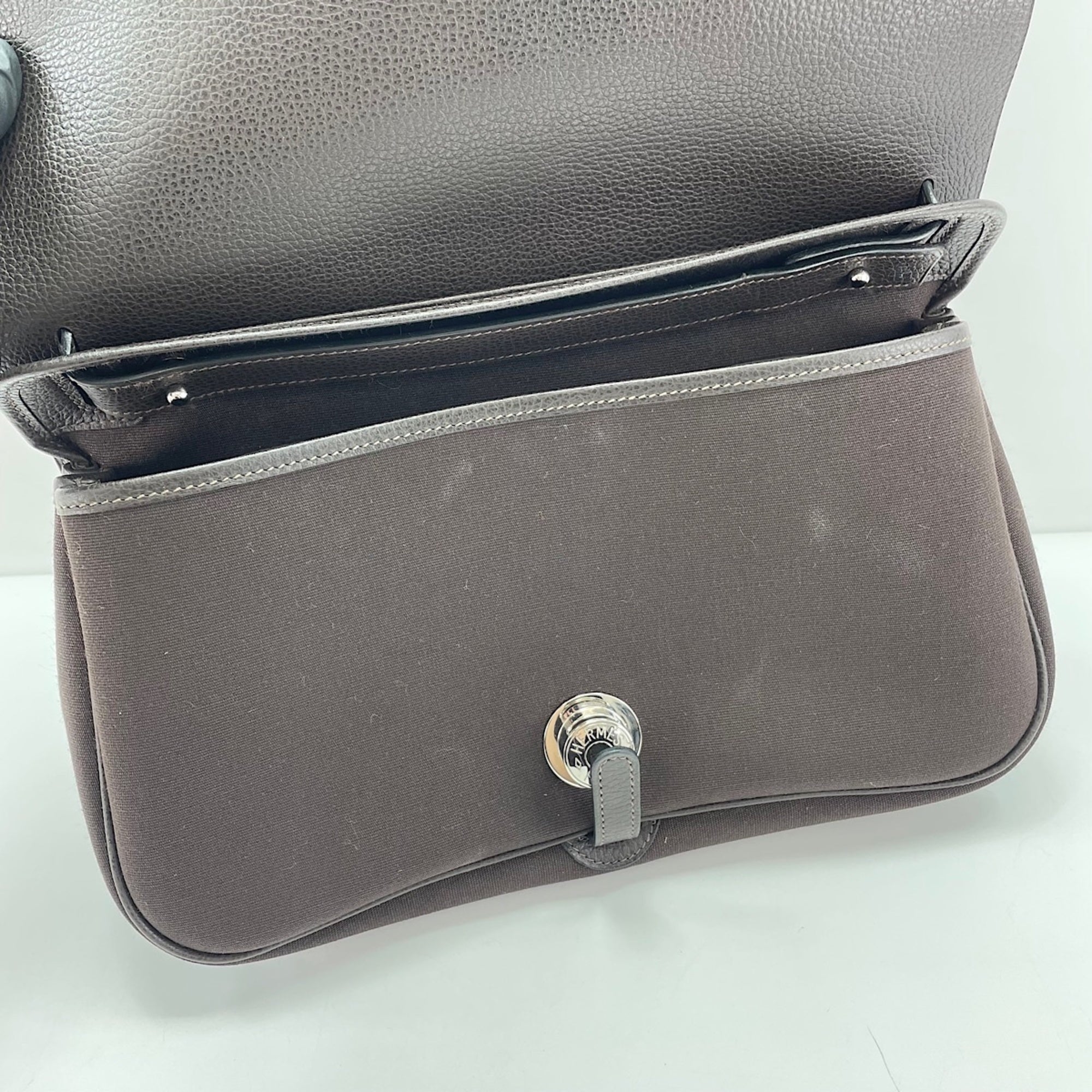 Hermes Colorado Brown Shoulder Bag (Pre-Owned)
