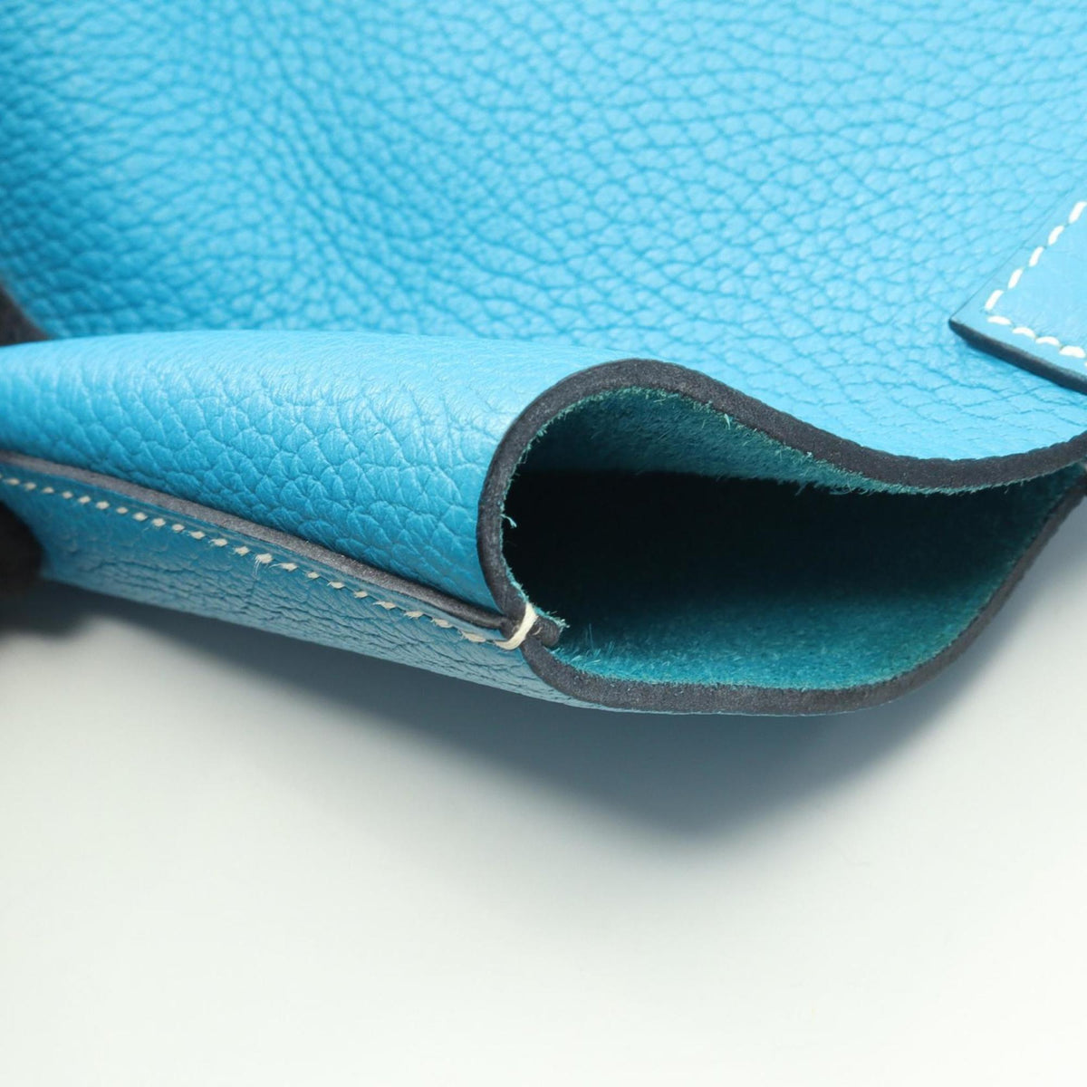 Hermes Blue Taurillon Clemence Leather Leather Tote Bag (Pre-Owned)
