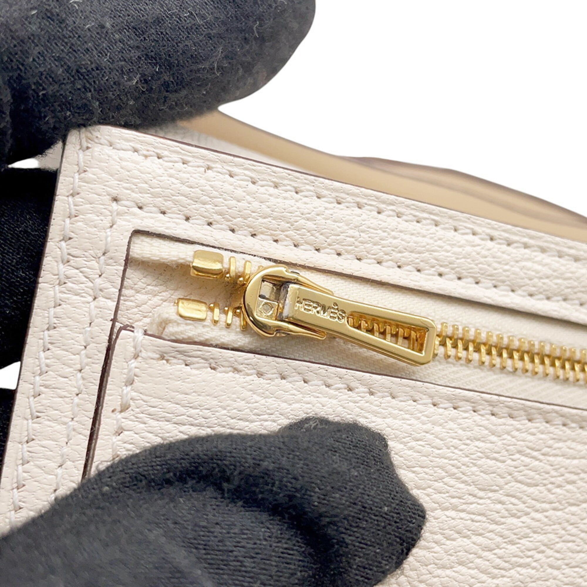 Hermes Ivory Chevre Leather Long Wallet (Bi-Fold) (Pre-Owned)