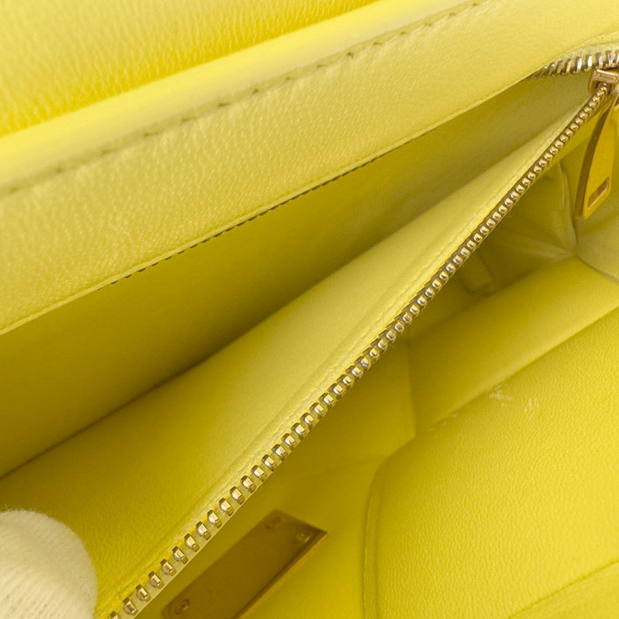 Bottega Veneta Yellow Leather Shoulder Bag (Pre-Owned)