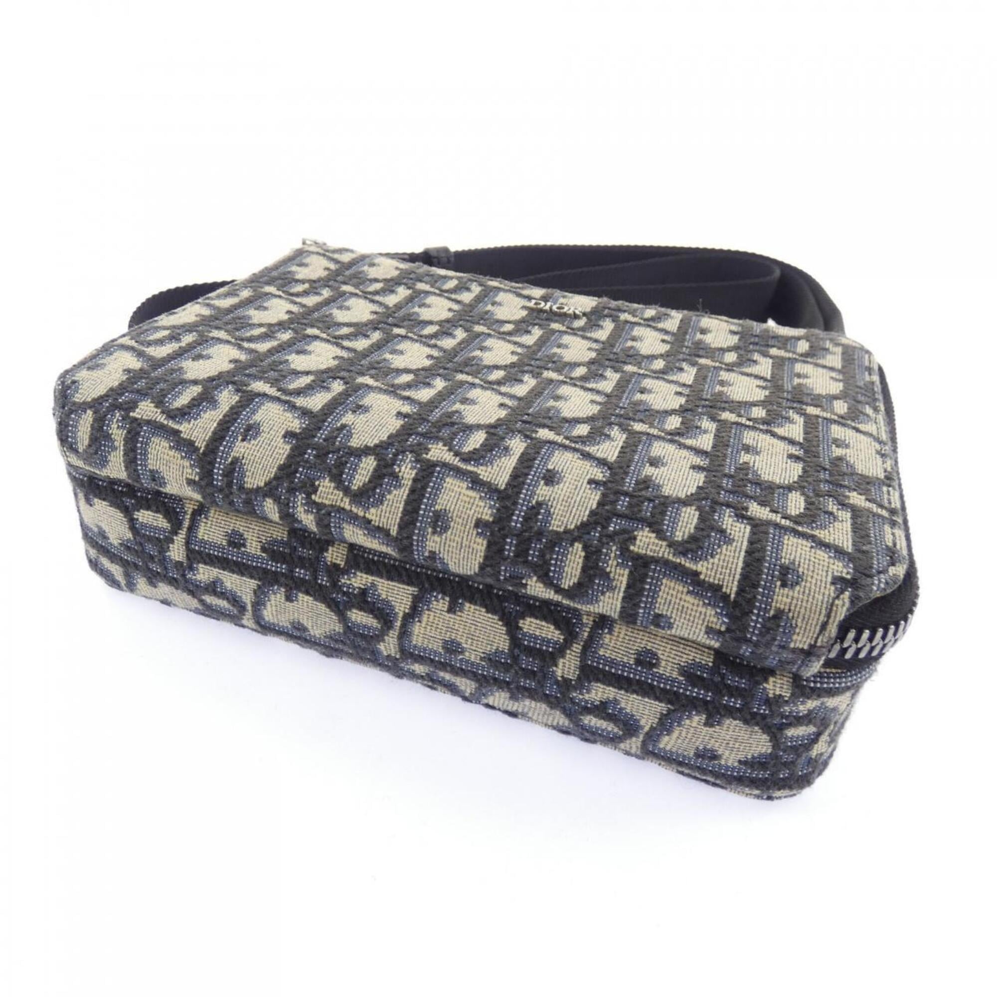 Christian Dior Beige Navy Handbag (Pre-Owned)