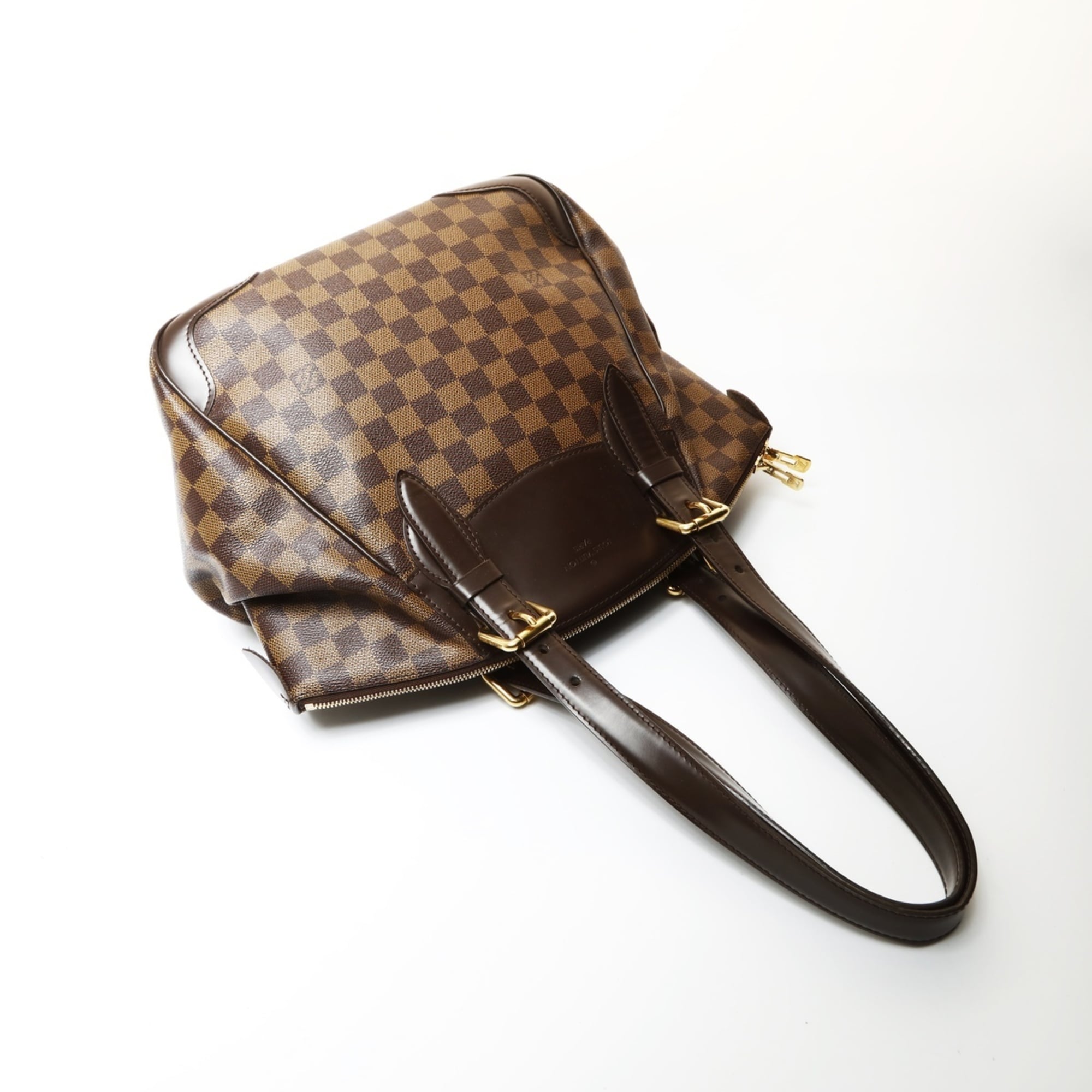 Louis Vuitton Brown Shoulder Bag (Pre-Owned)