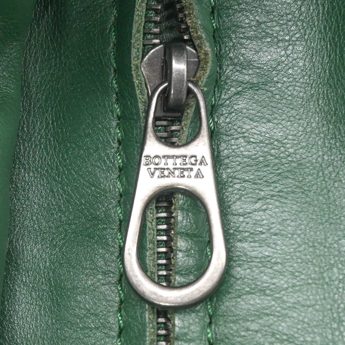 Bottega Veneta Intrecciato Green Intrecciato Shoulder Bag (Pre-Owned)