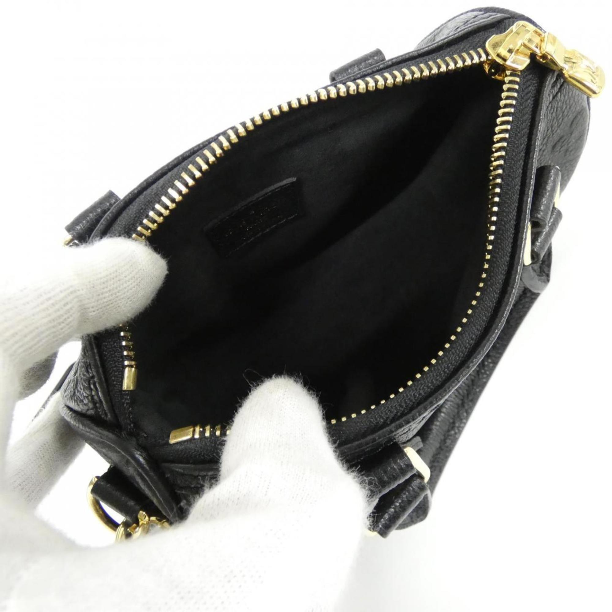 Louis Vuitton Black Leather Handbag (Pre-Owned)
