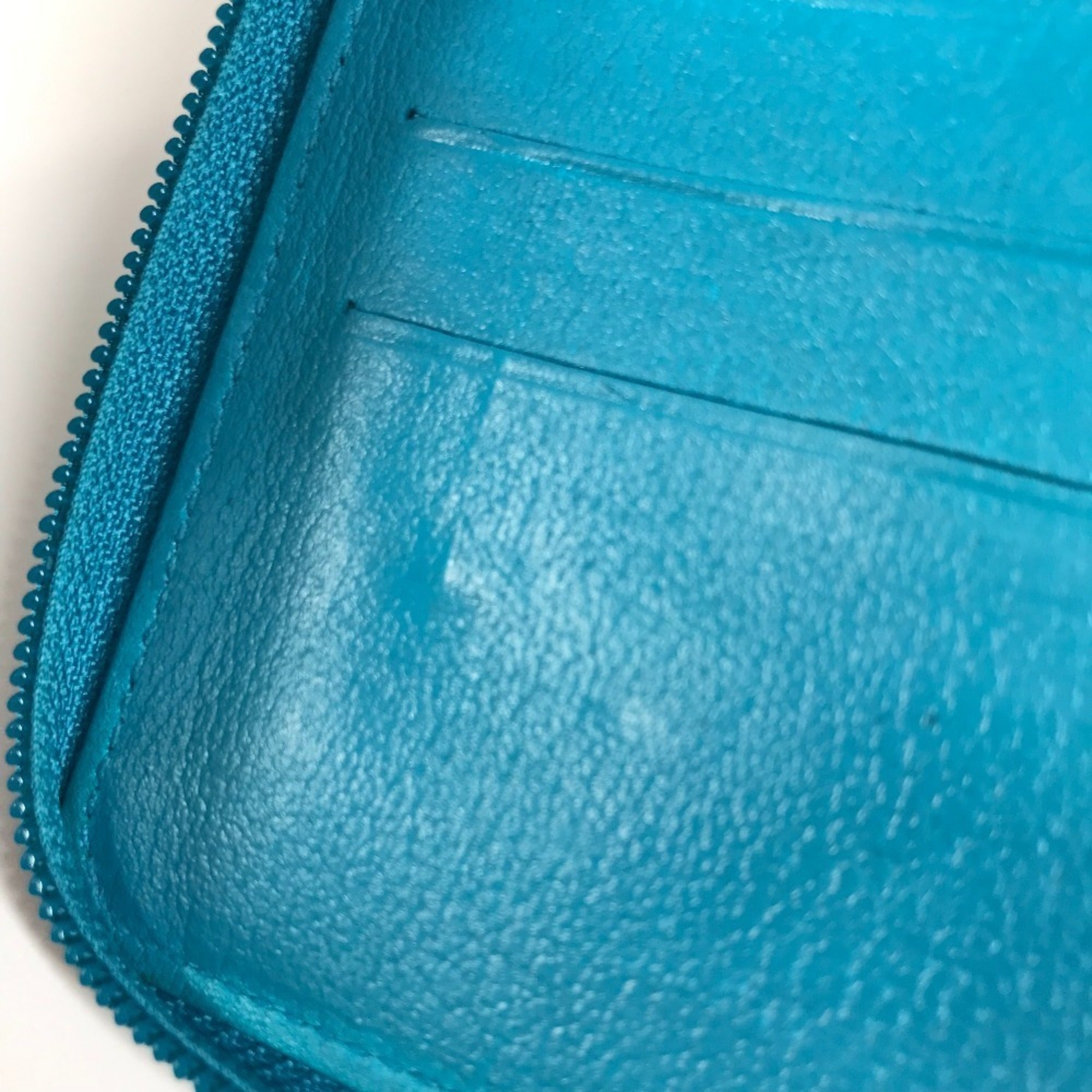 Chanel Blue Leather Long Wallet (Bi-Fold) (Pre-Owned)