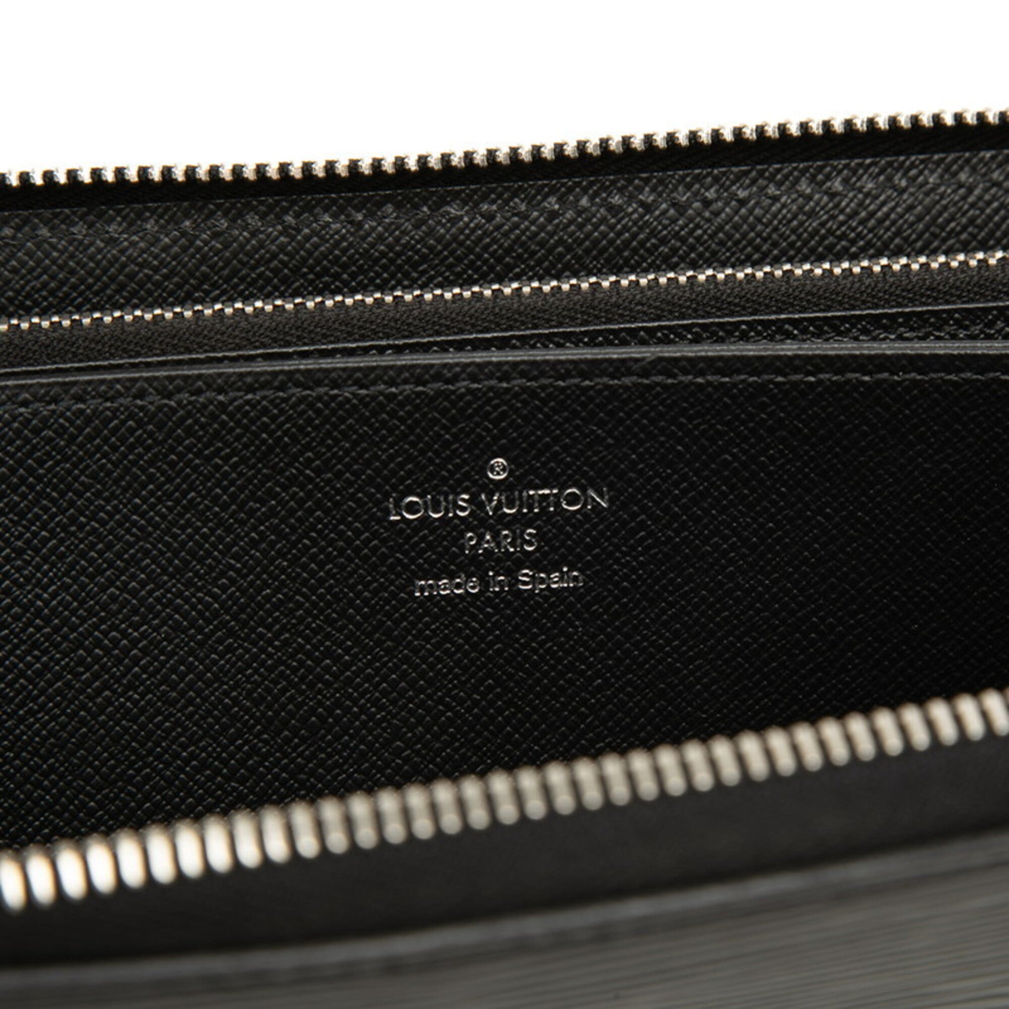 Louis Vuitton Black Noir Leather Long Wallet (Bi-Fold) (Pre-Owned)