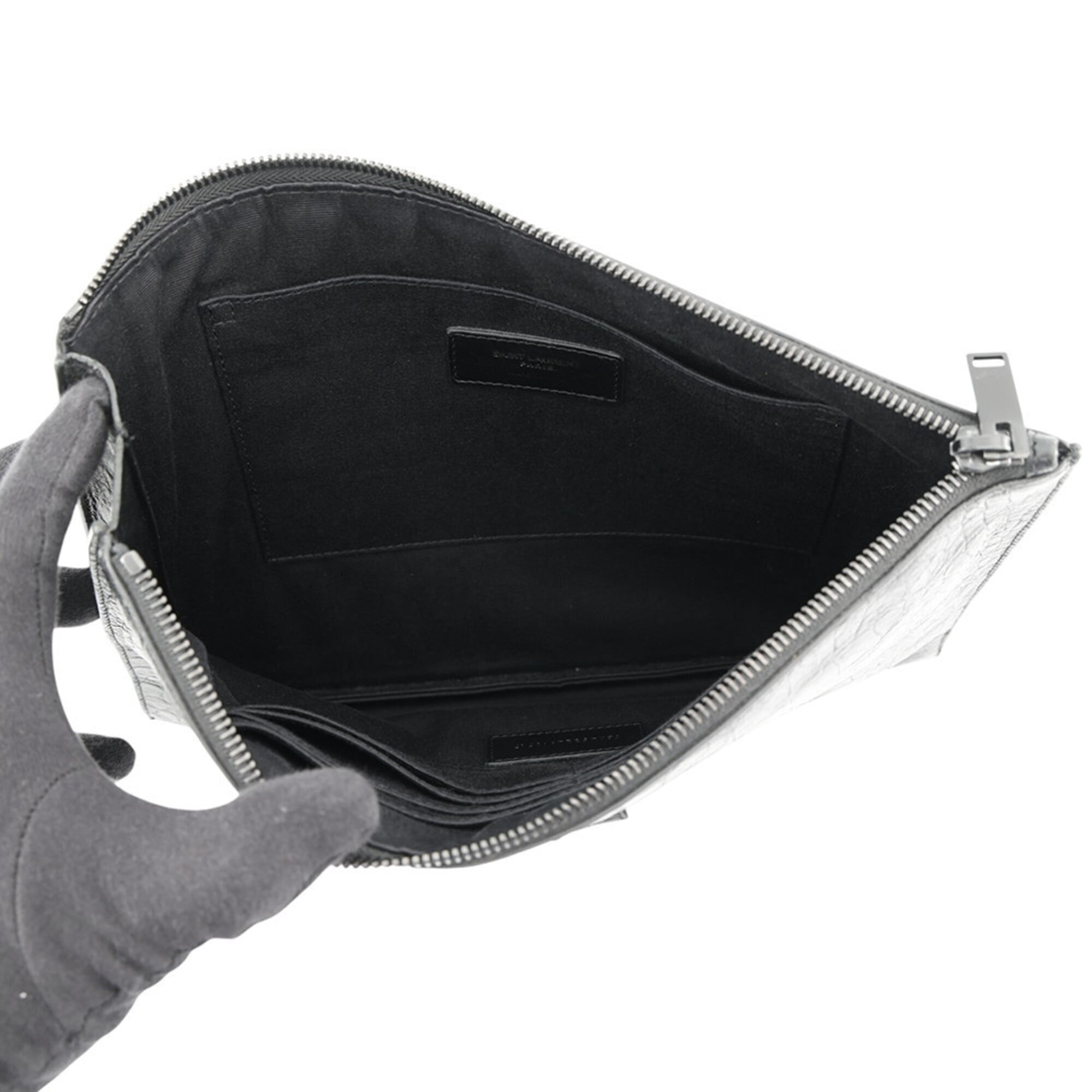 Yves Saint Laurent Black Leather Clutch Bag Handbag (Pre-Owned)