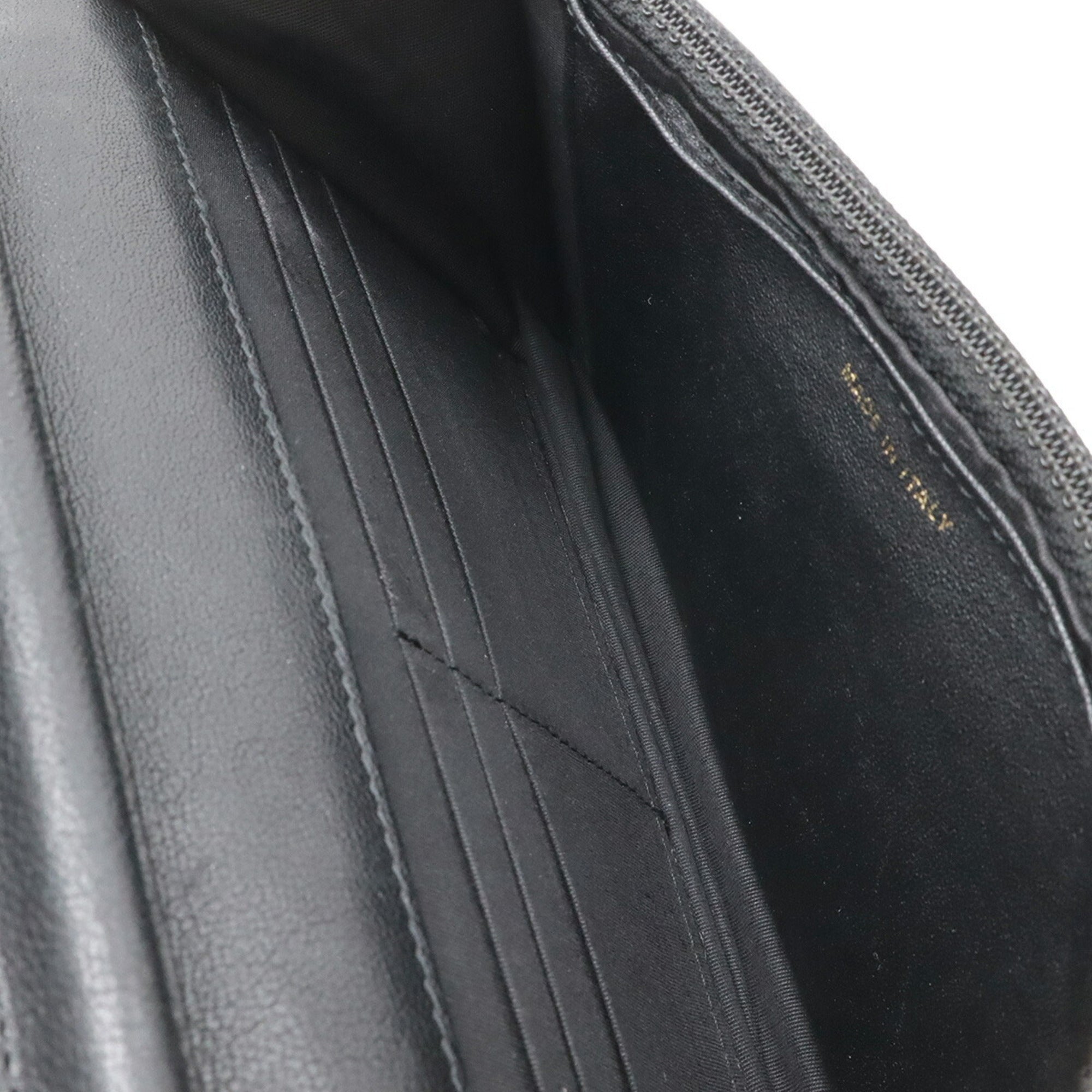 Chanel Black Grained Calfskin Leather Shoulder Bag (Pre-Owned)